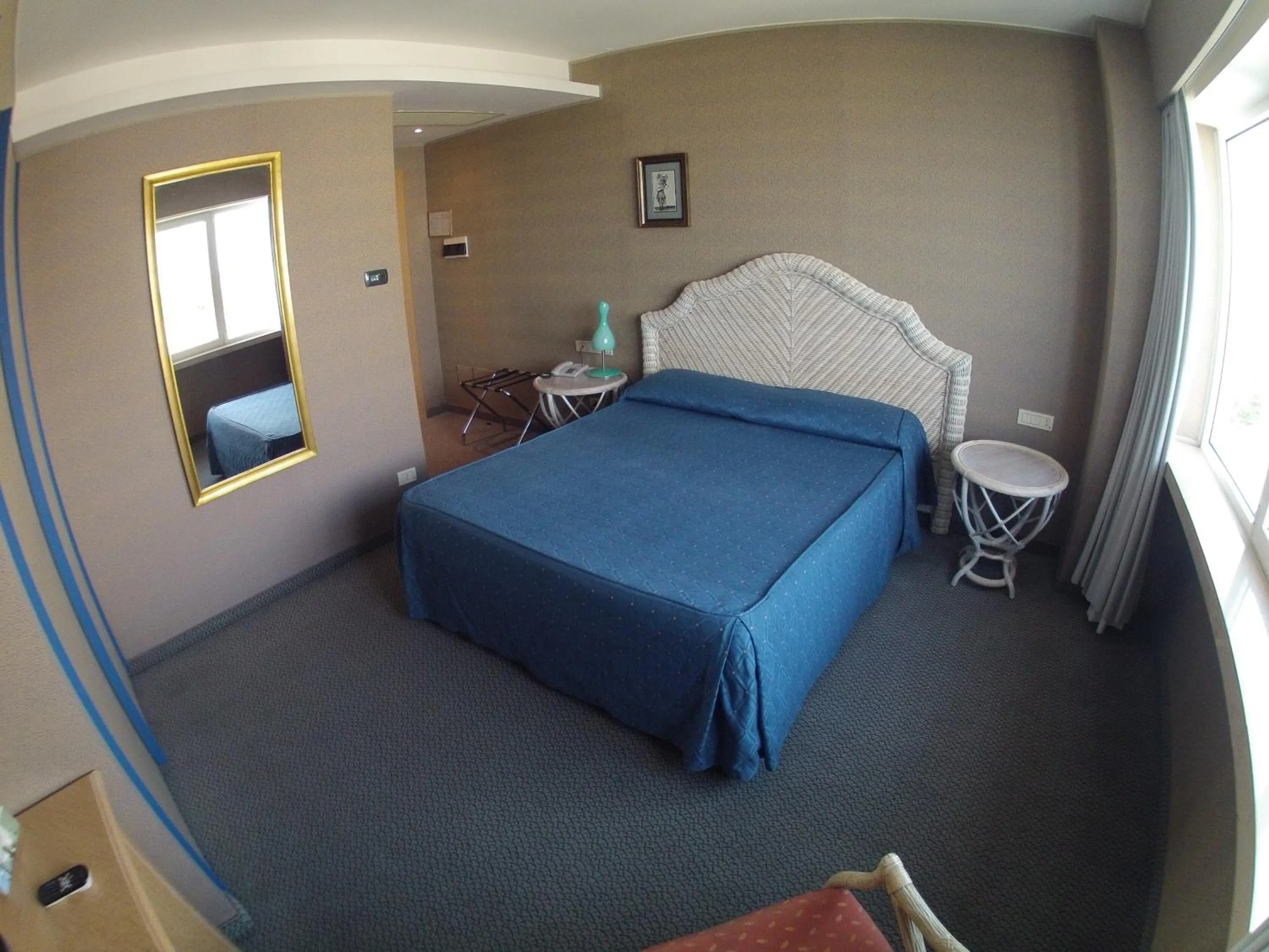 Photo of the whole room, Bed in City Hotel