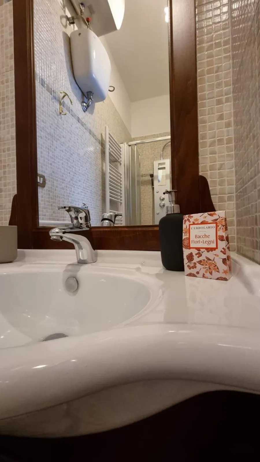 Bathroom in Casa Bianca B&B