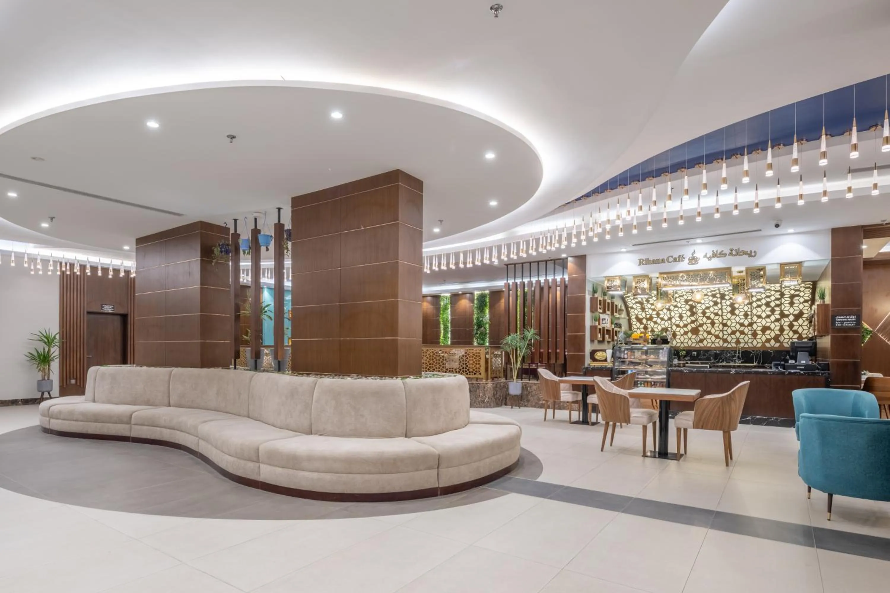 Lobby or reception in Roots Hotel