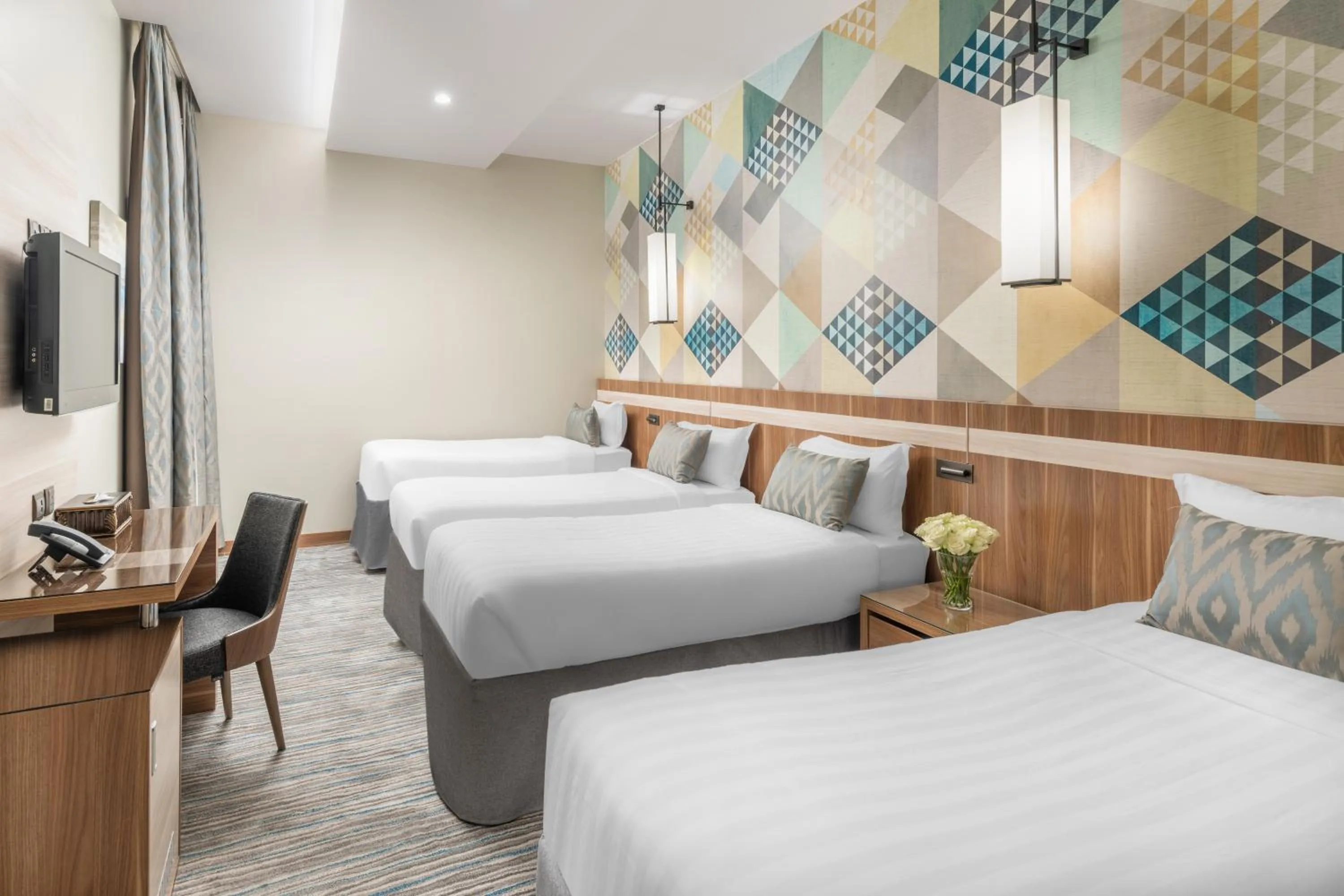 Bedroom, Bed in Roots Hotel