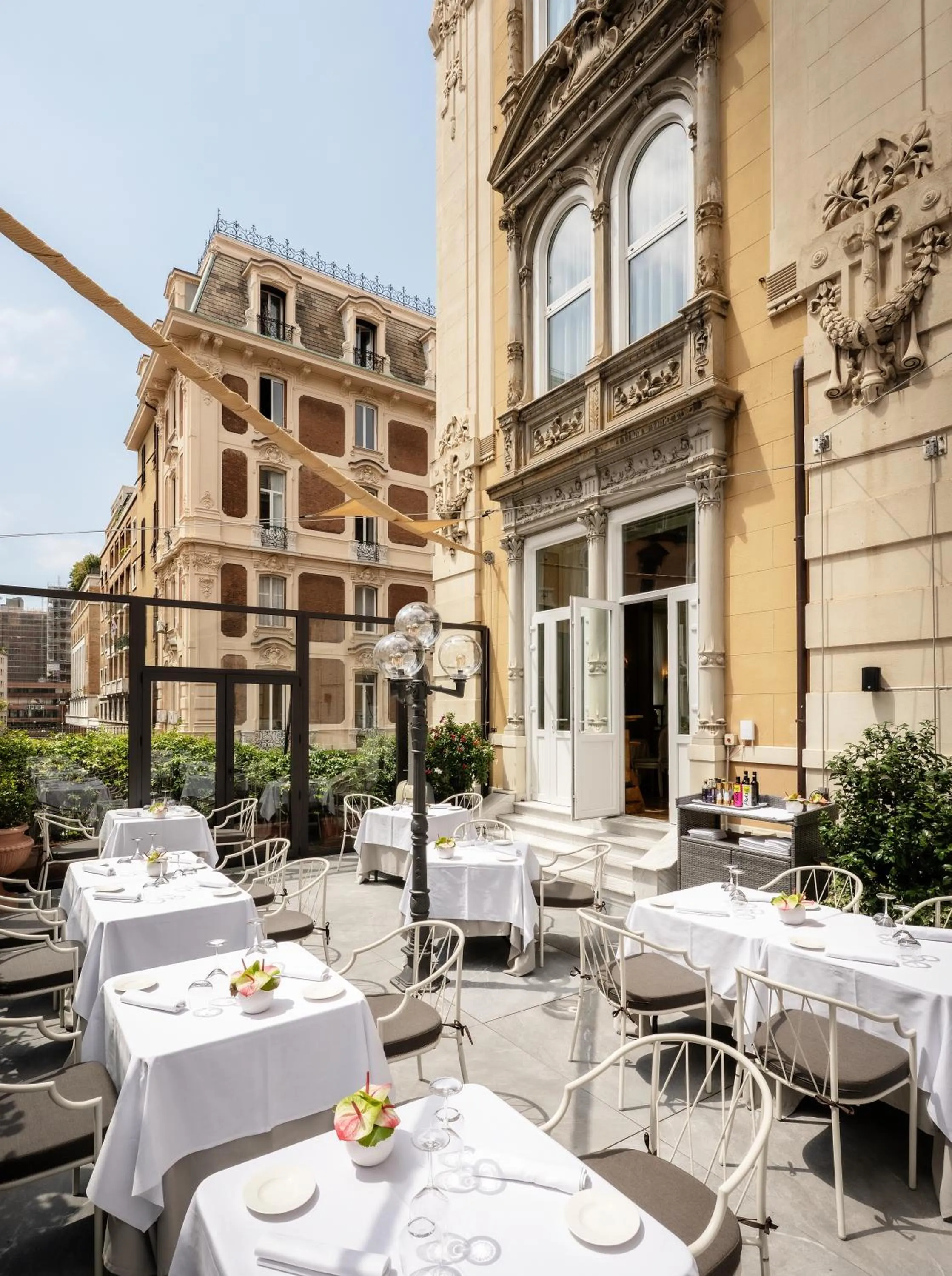 Patio in Hotel Bristol Palace