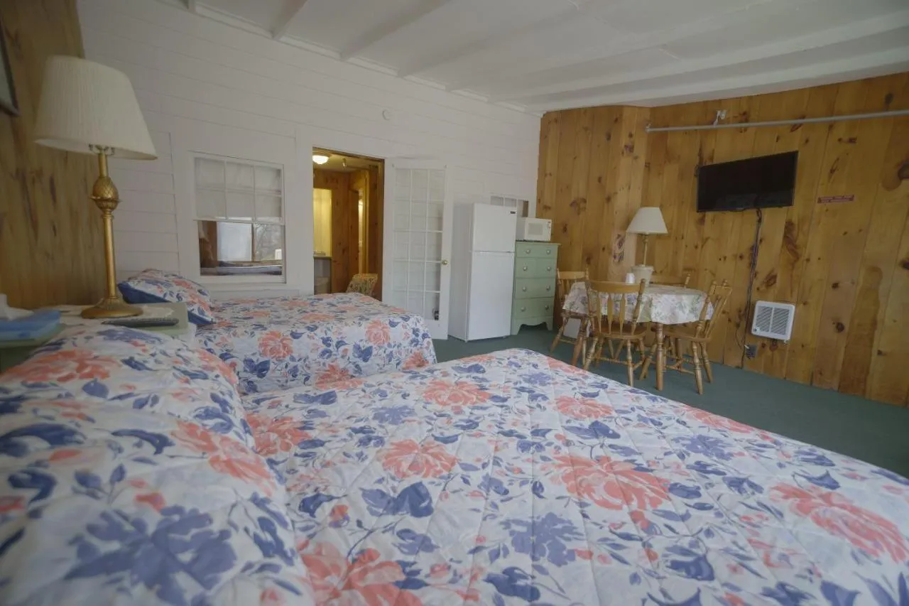 Betty Doon Motor Hotel