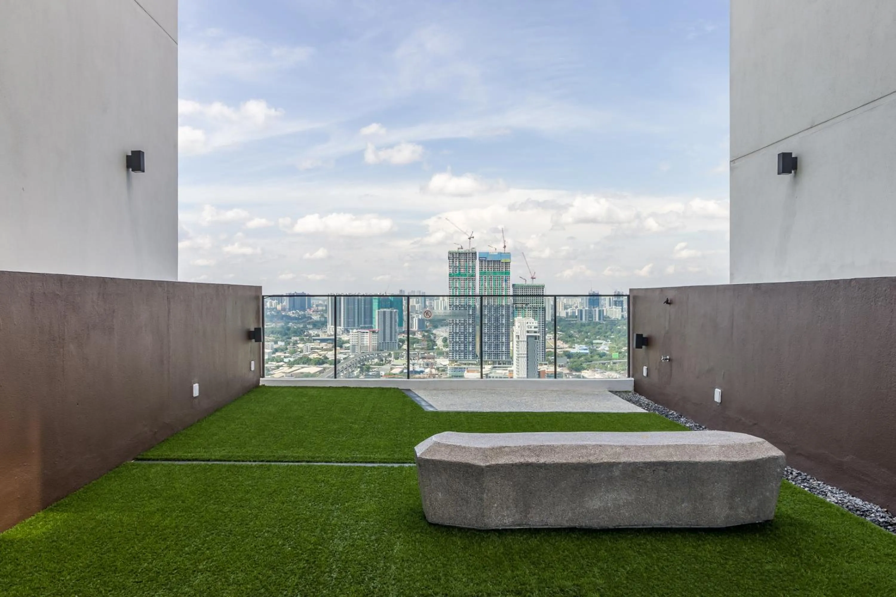 City view in Continew Residensi by Airhost