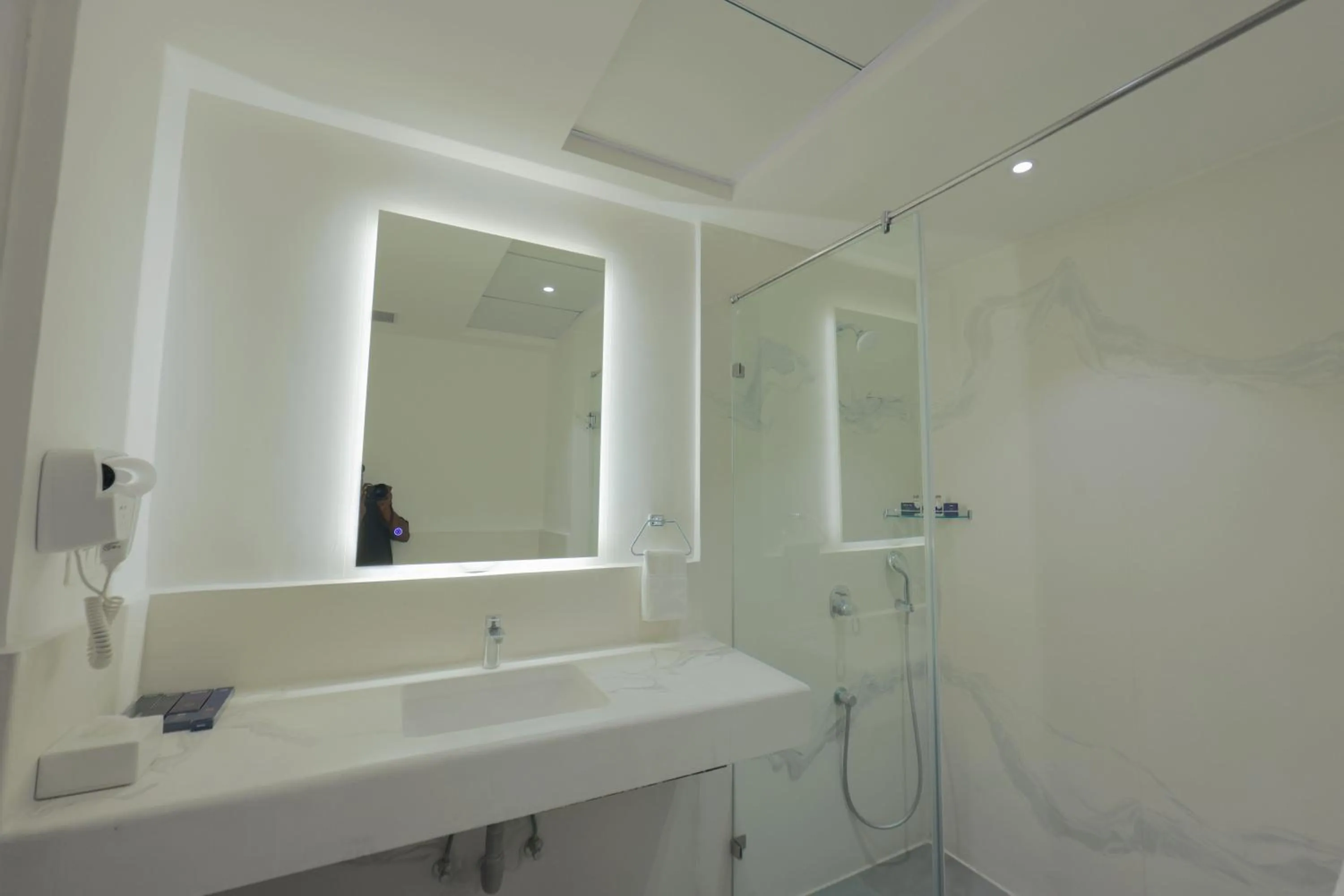 Bathroom in Hotel Deccan Serai Grande, Gachibowli, Hyderabad