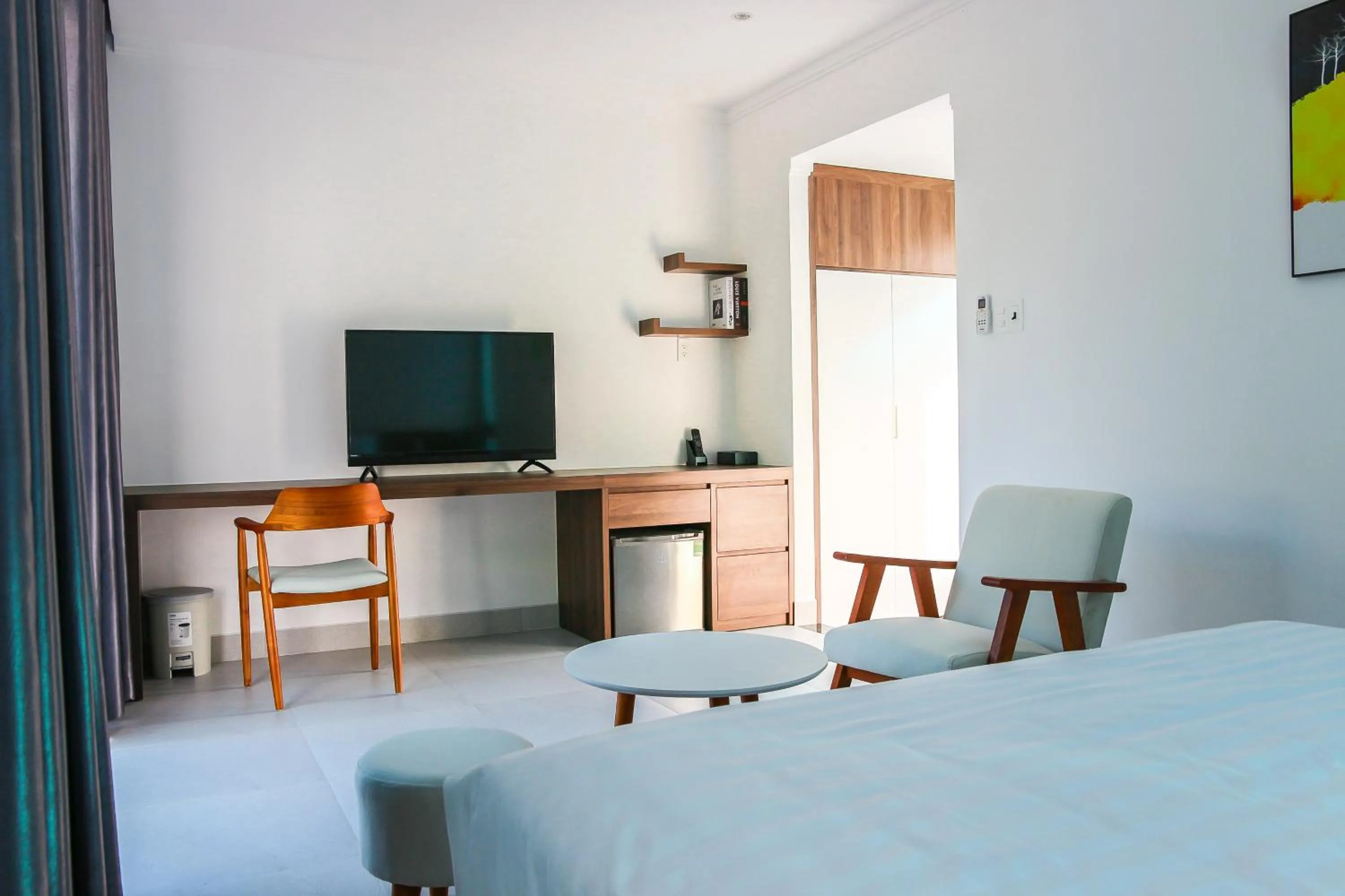 Communal lounge/ TV room in Minh Hai Resort