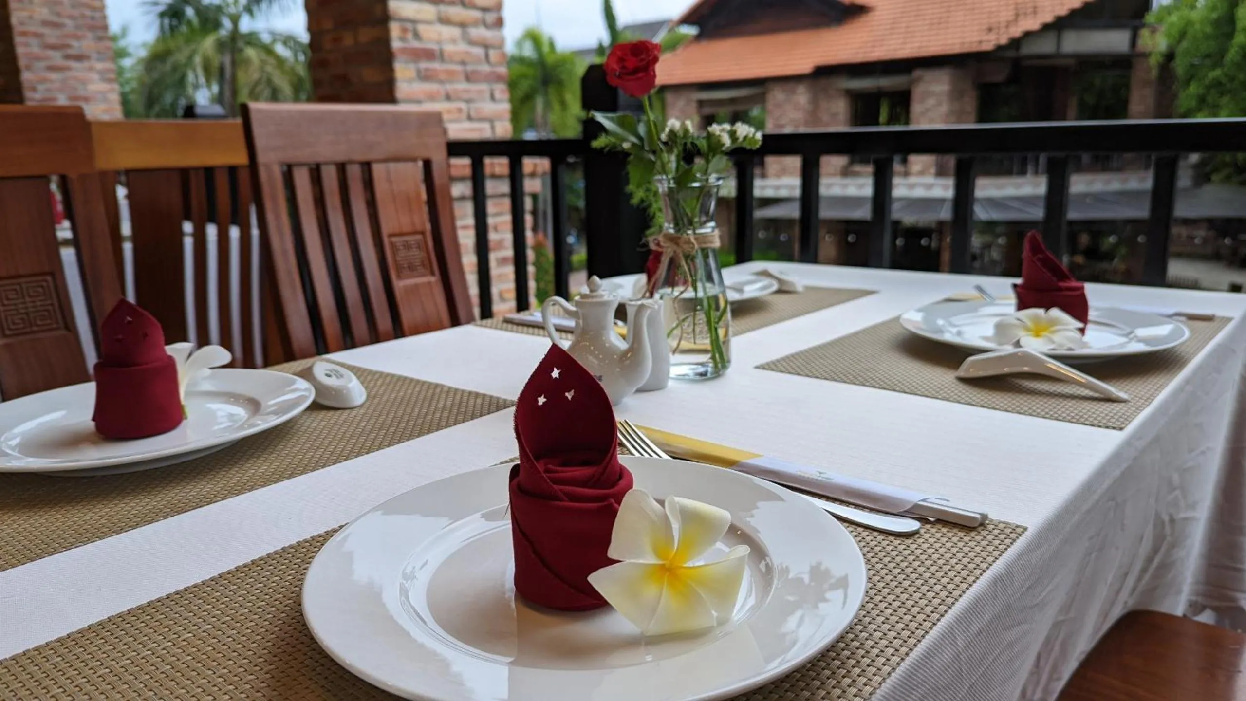 Restaurant/places to eat in Minh Hai Resort