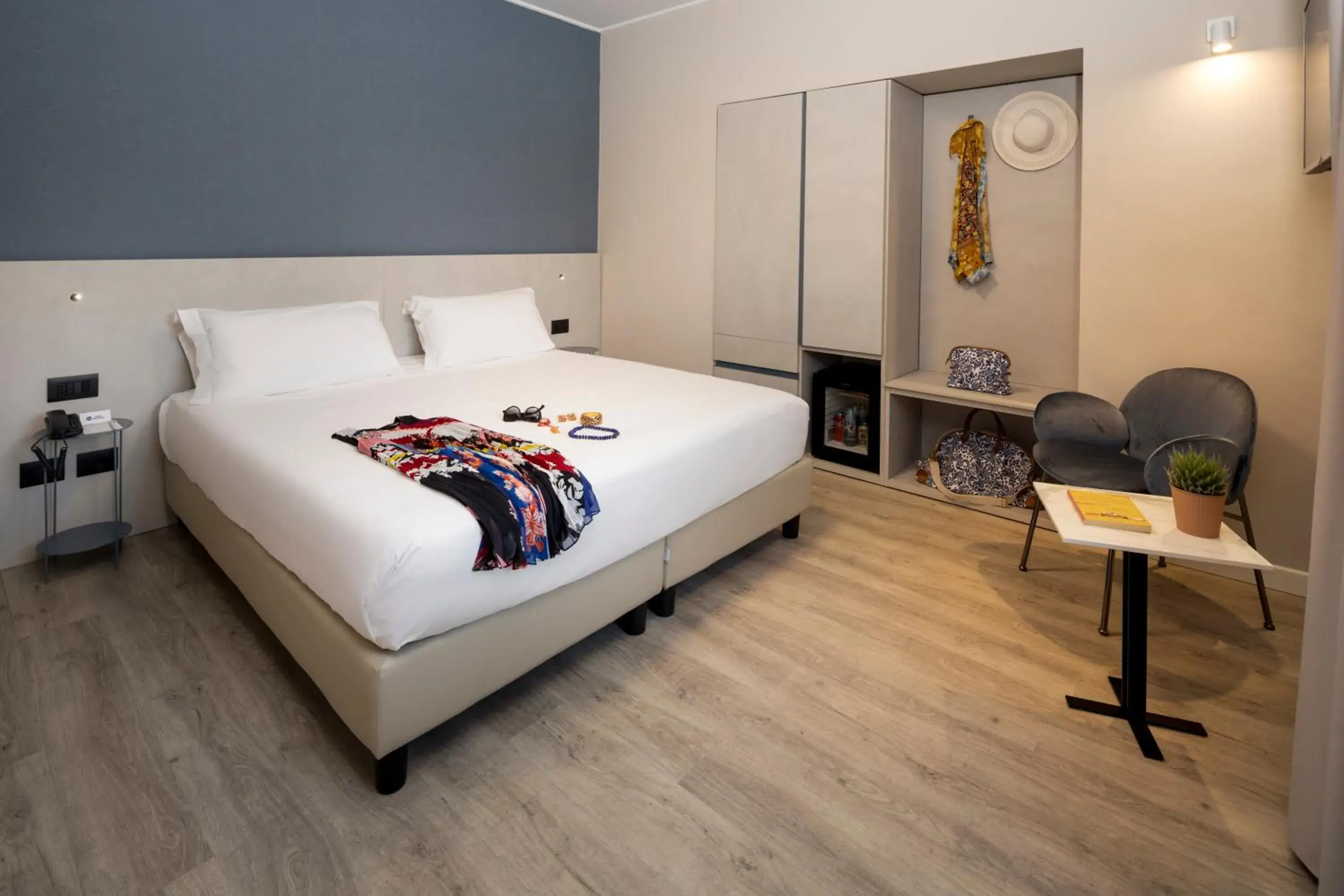 King Room with Side Sea View - Non-Smoking in Best Western Regina Elena King Room with Side Sea View - Non-Smoking in Best Western Regina Elena