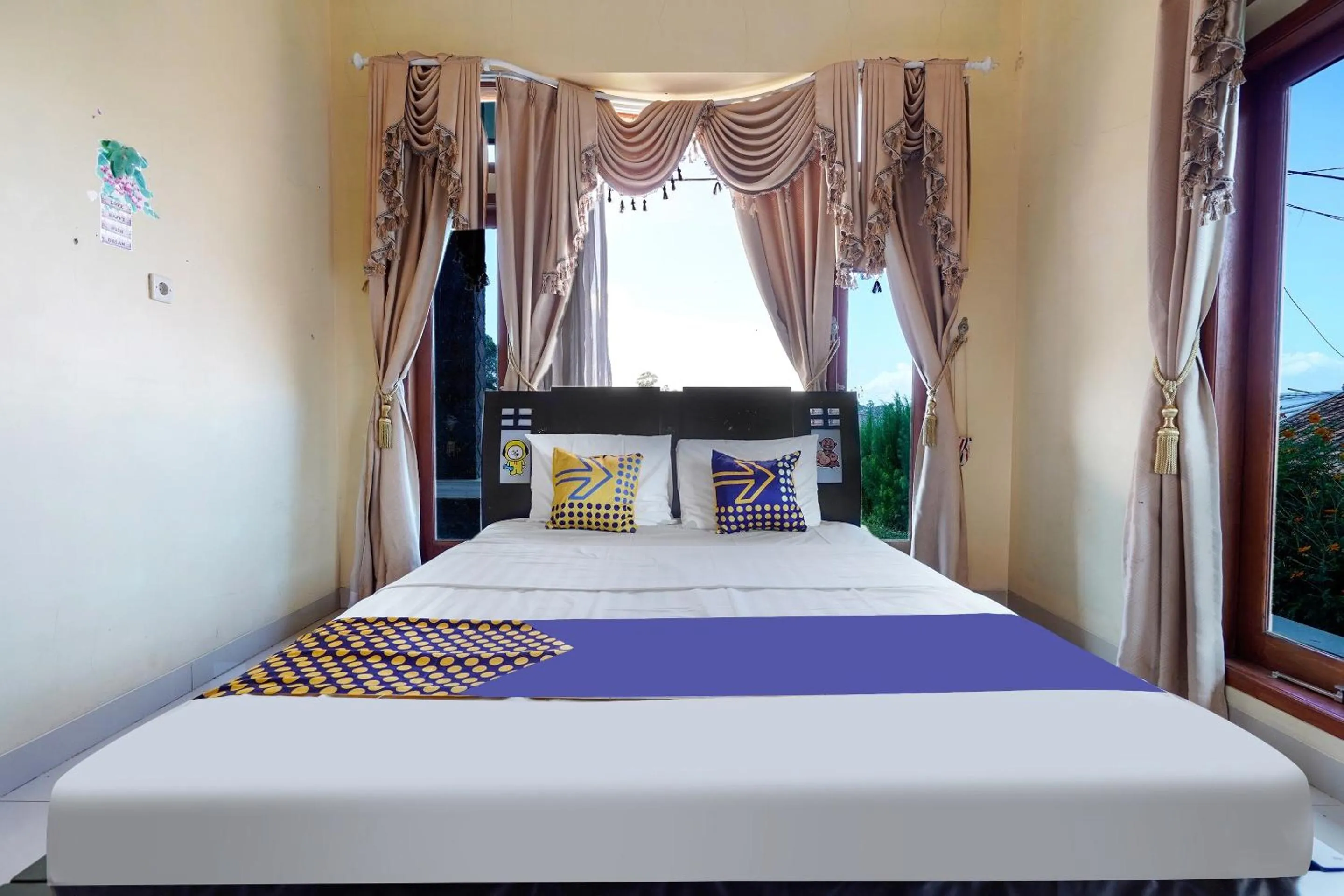 Bedroom, Bed in OYO Homes 91156 Eco Tourism Big Farmer Desa Kertawangi Syariah