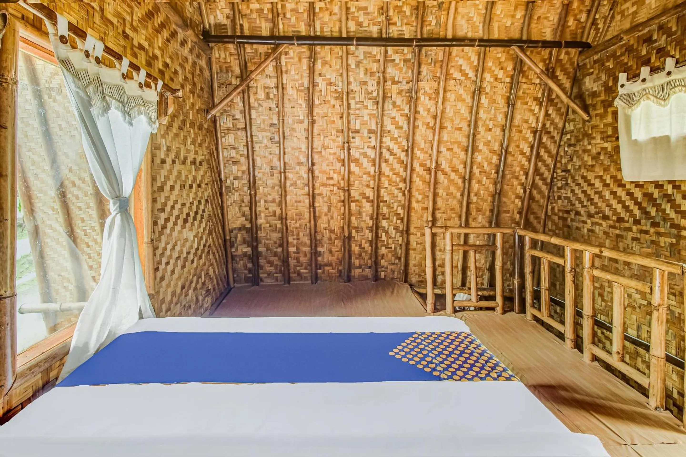 Bedroom, Bed in Hotel O Desa Wisata Bangunharja