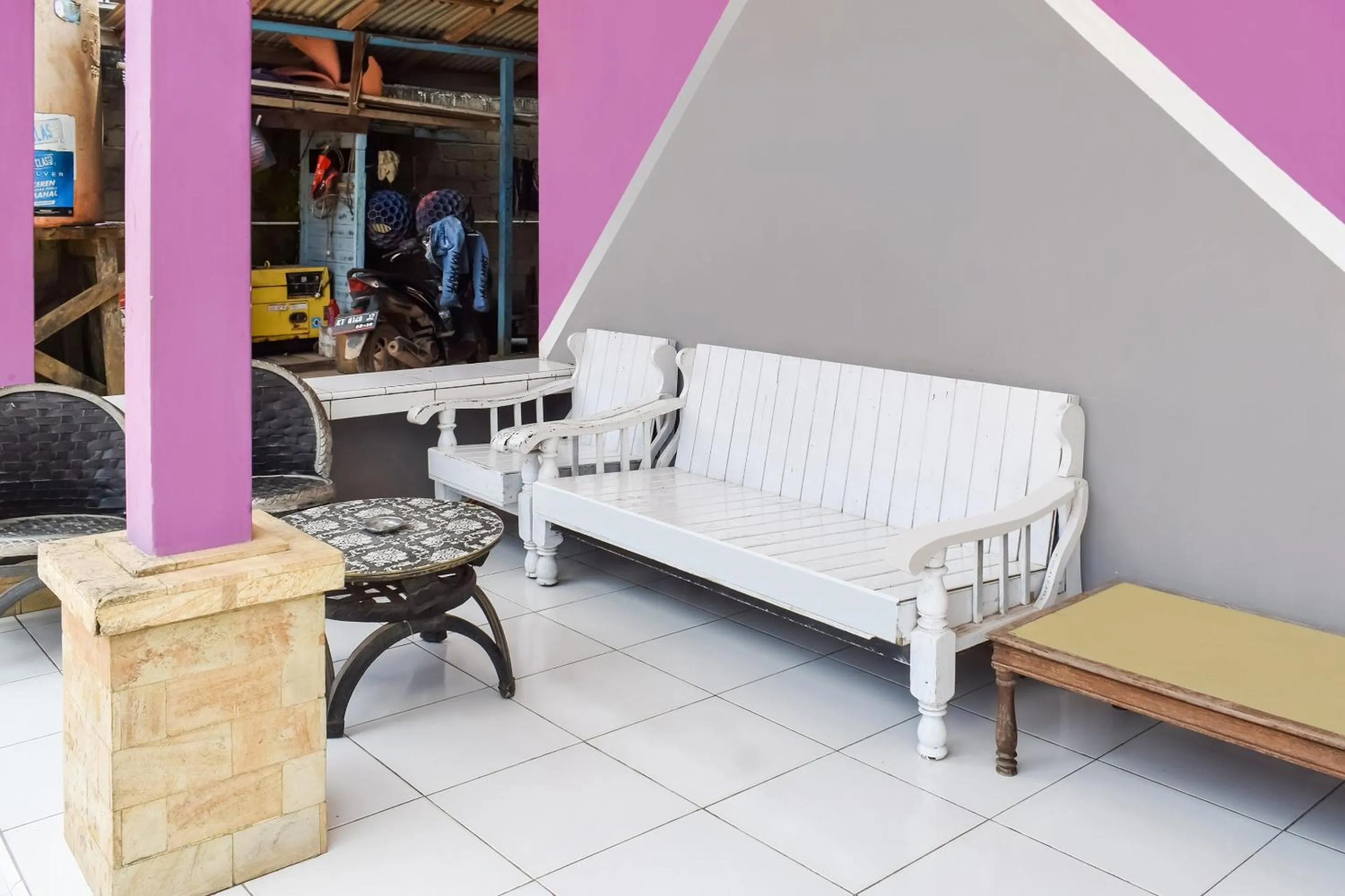 Lobby or reception in Hotel O Penginapan Widodo