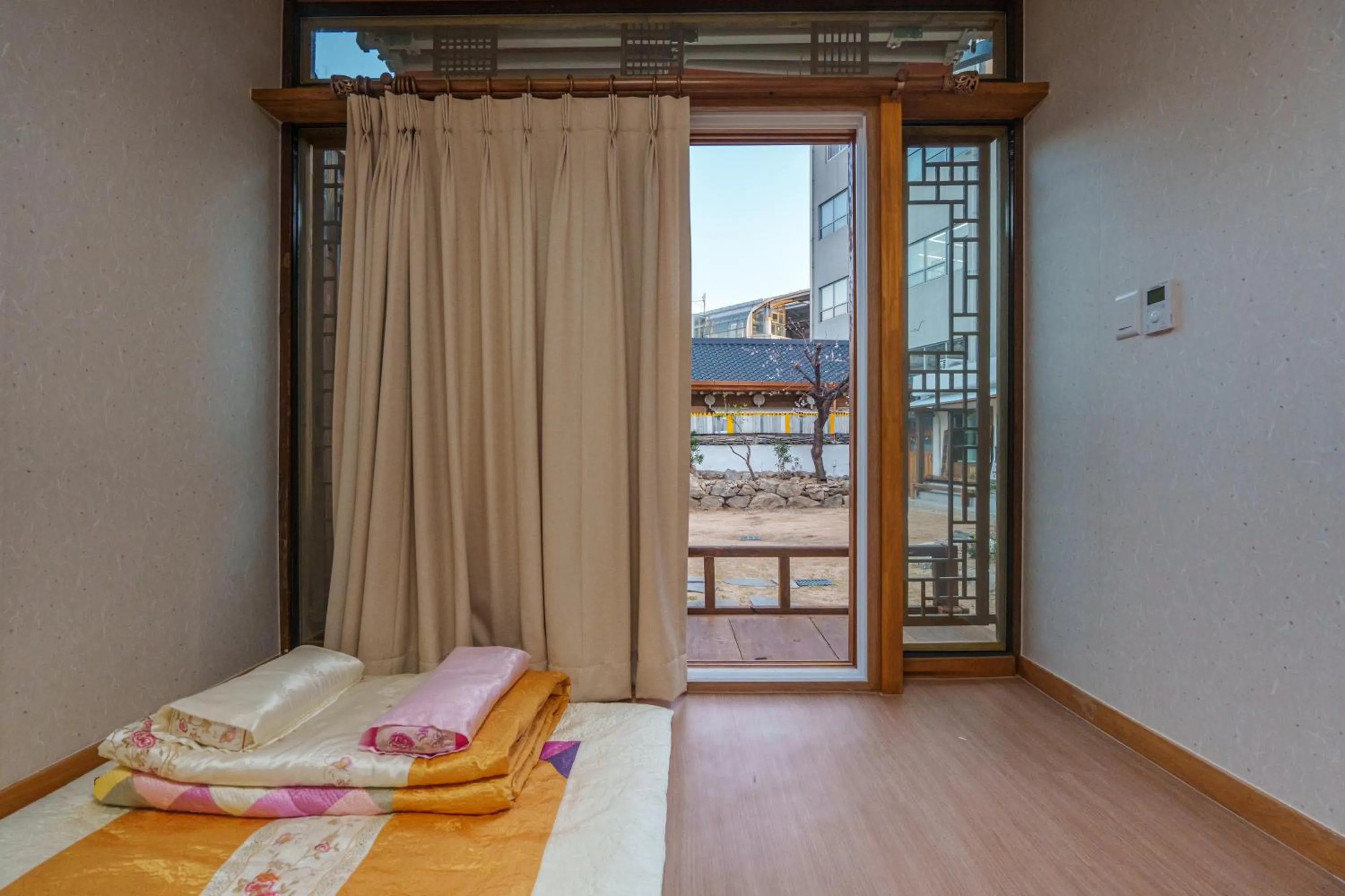 Bed in Aega Hanok Guesthouse