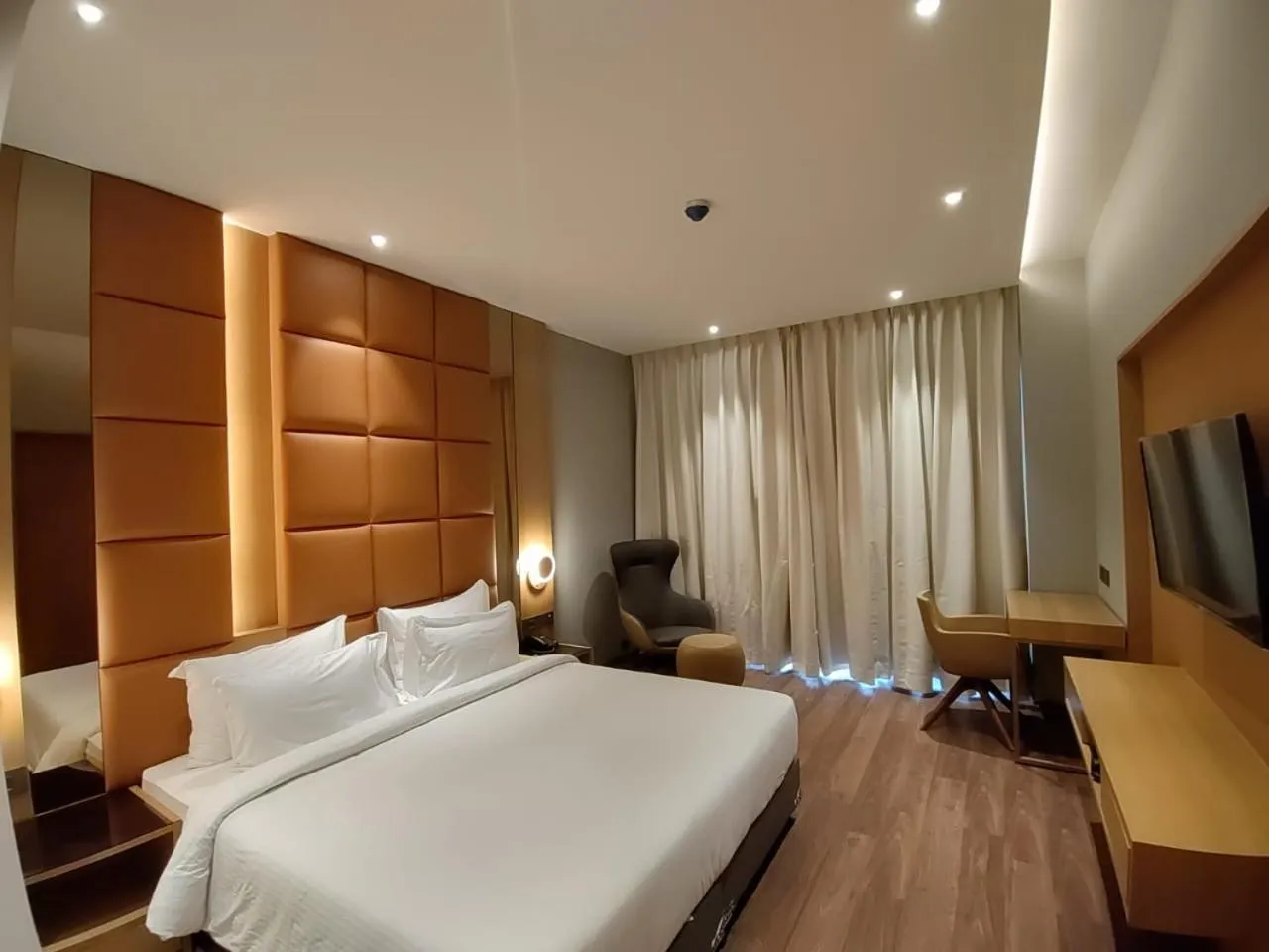 Photo of the whole room, Bed in Damson Plum