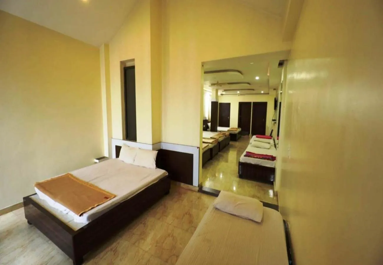 Other, Bed in Silver Suite