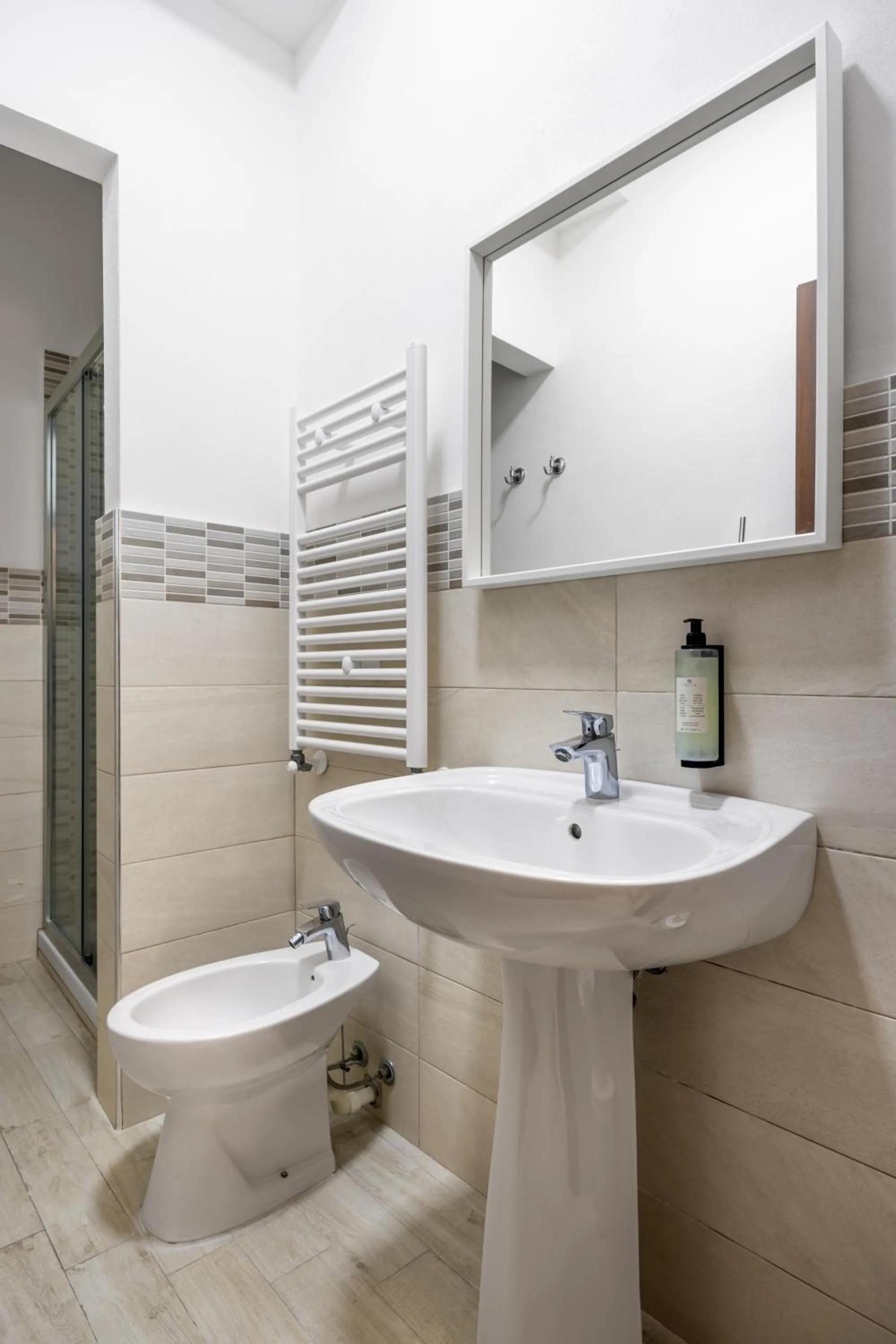 Bathroom in Open Sicily Residence - Central Apartments Near Quattro Canti