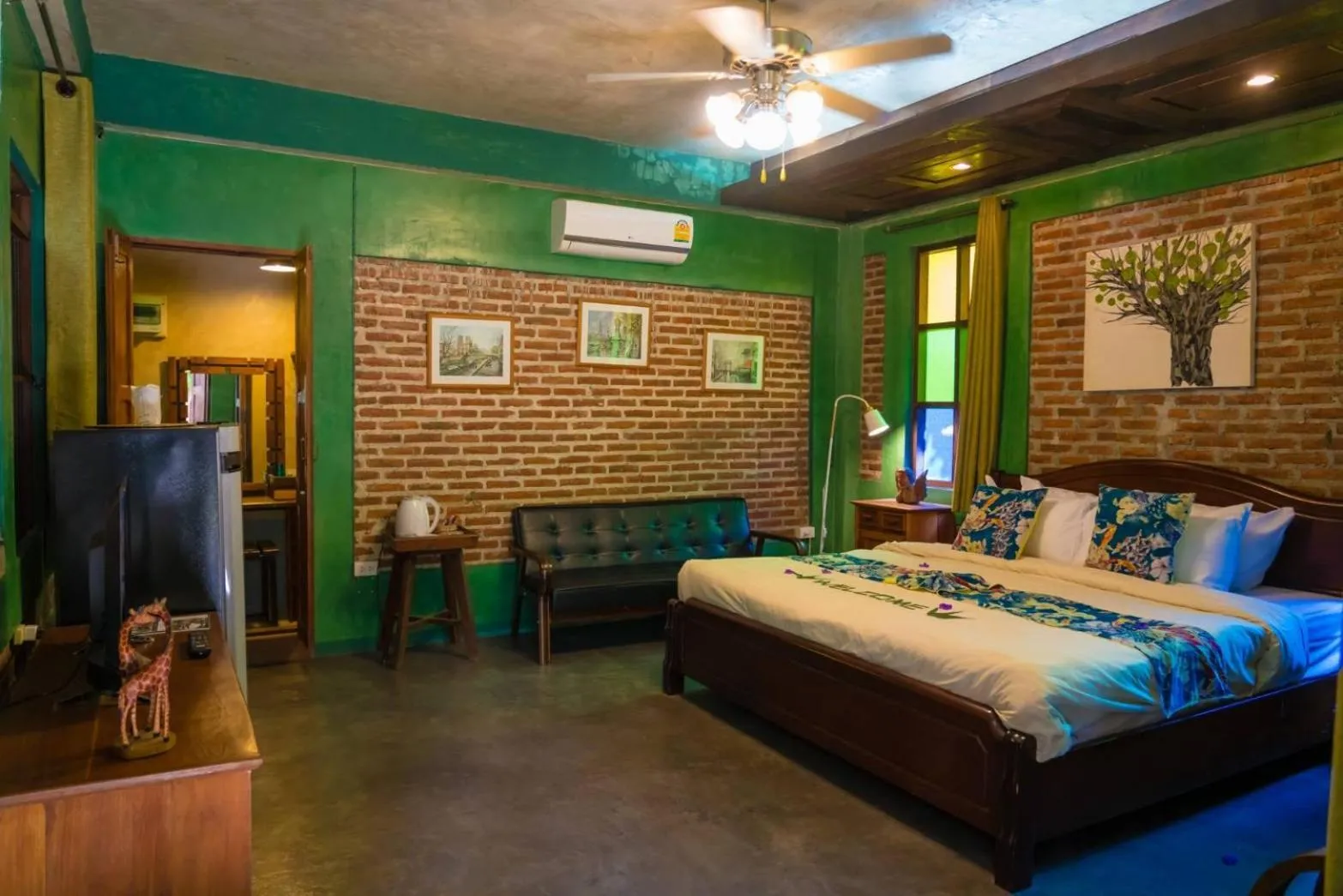 Bed in Teewana Resort