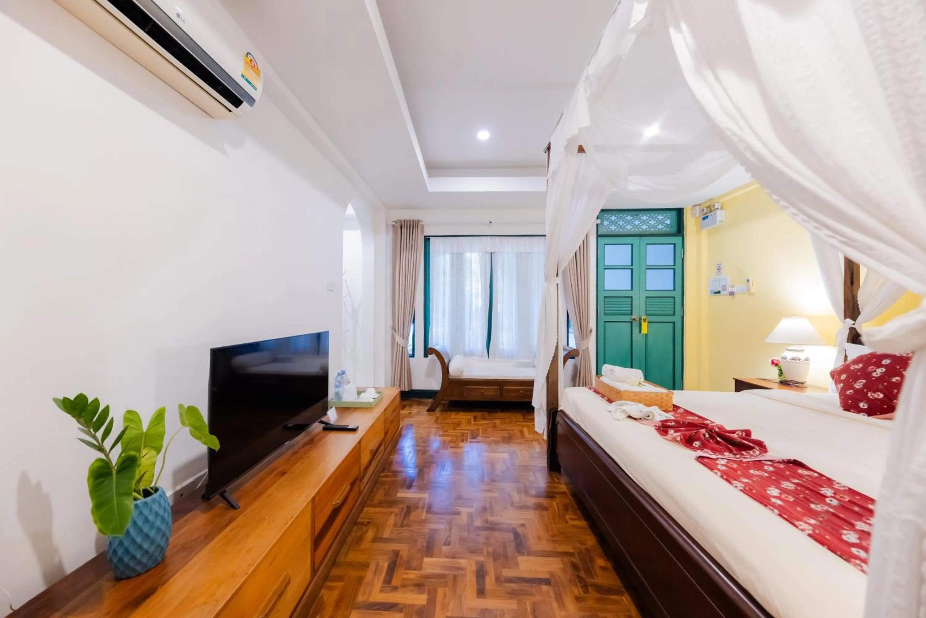 Bedroom, Bed in Teewana Resort Chiang Mai