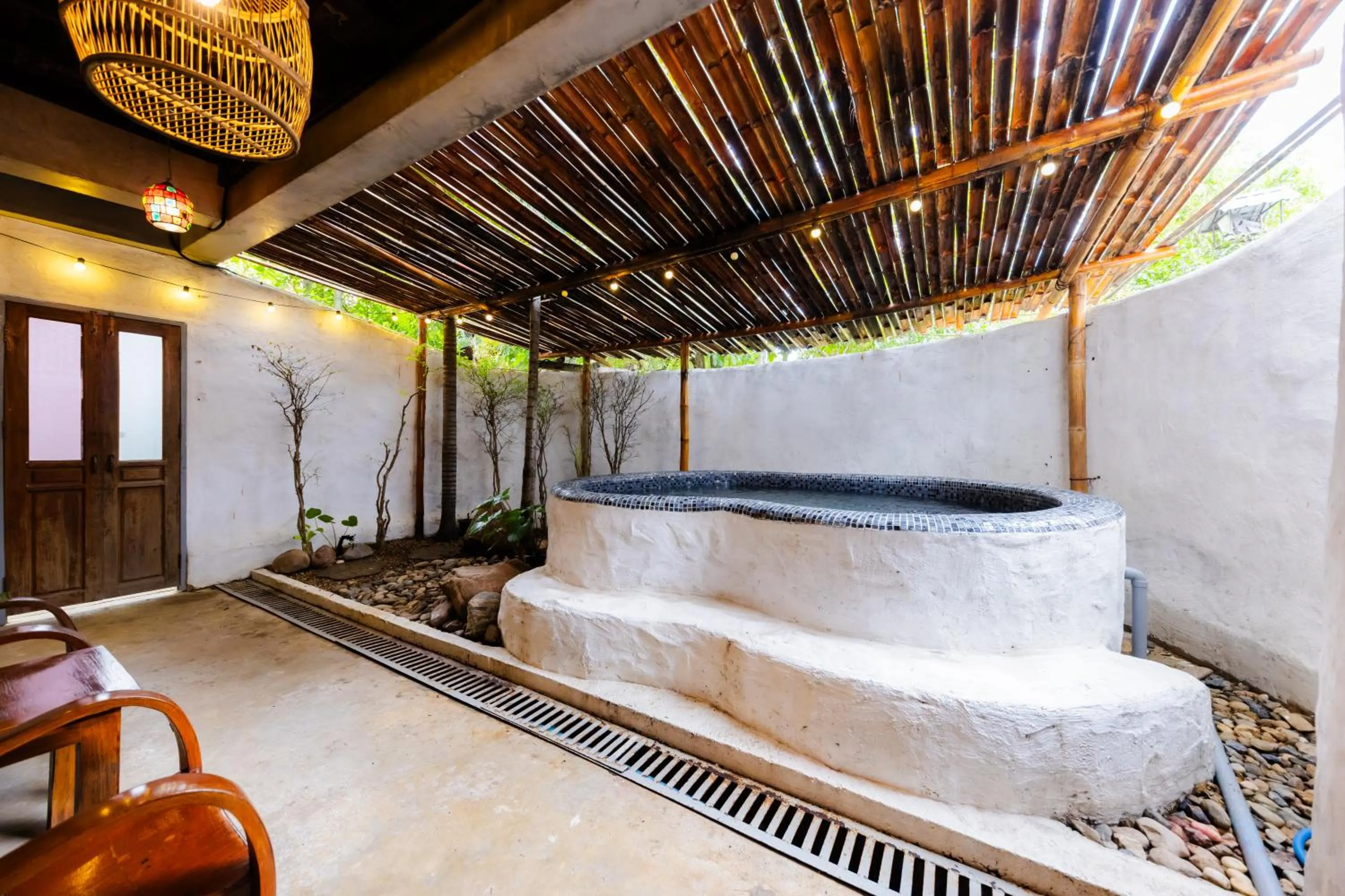 Swimming pool in Teewana Resort Chiang Mai