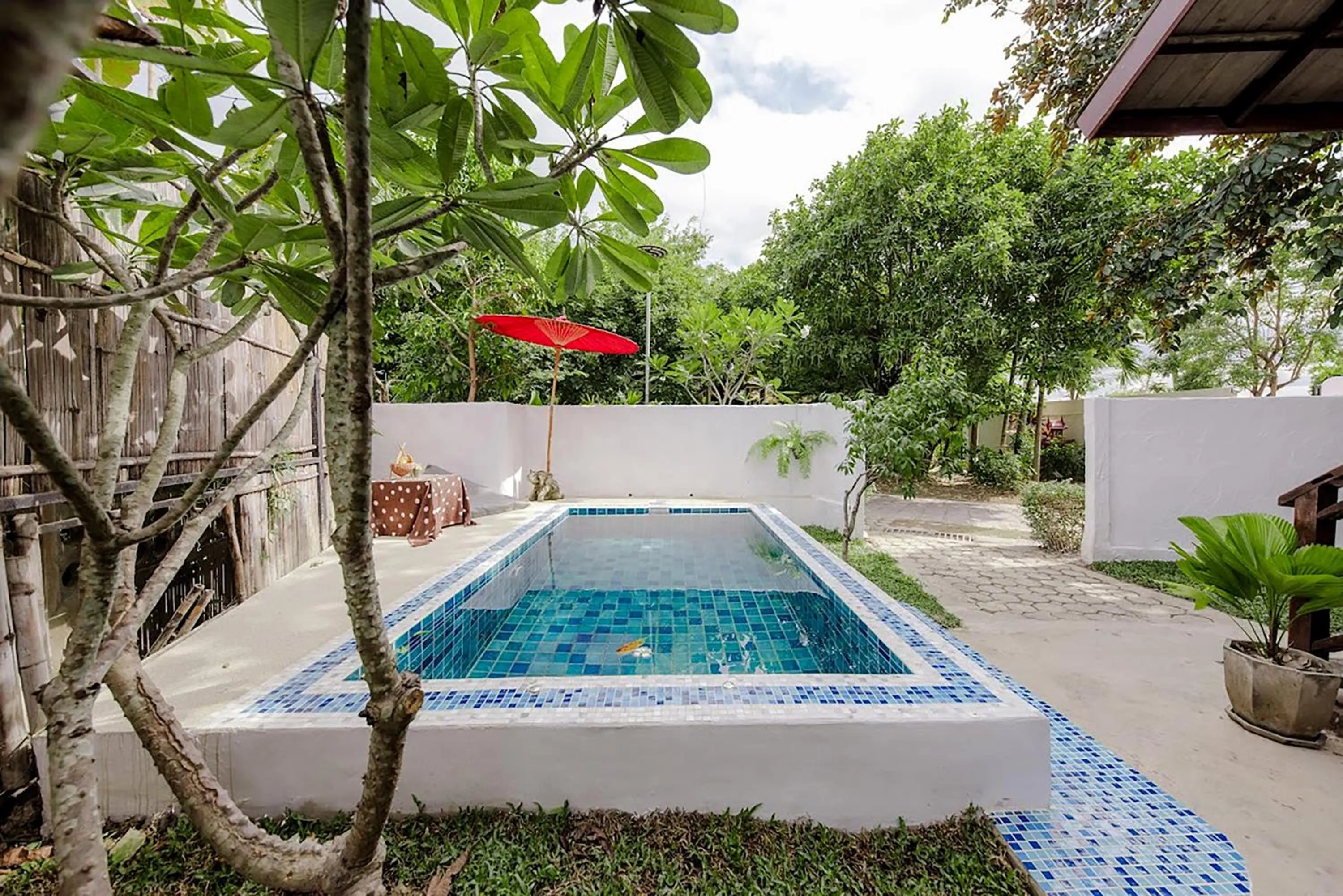 Swimming pool in Teewana Resort