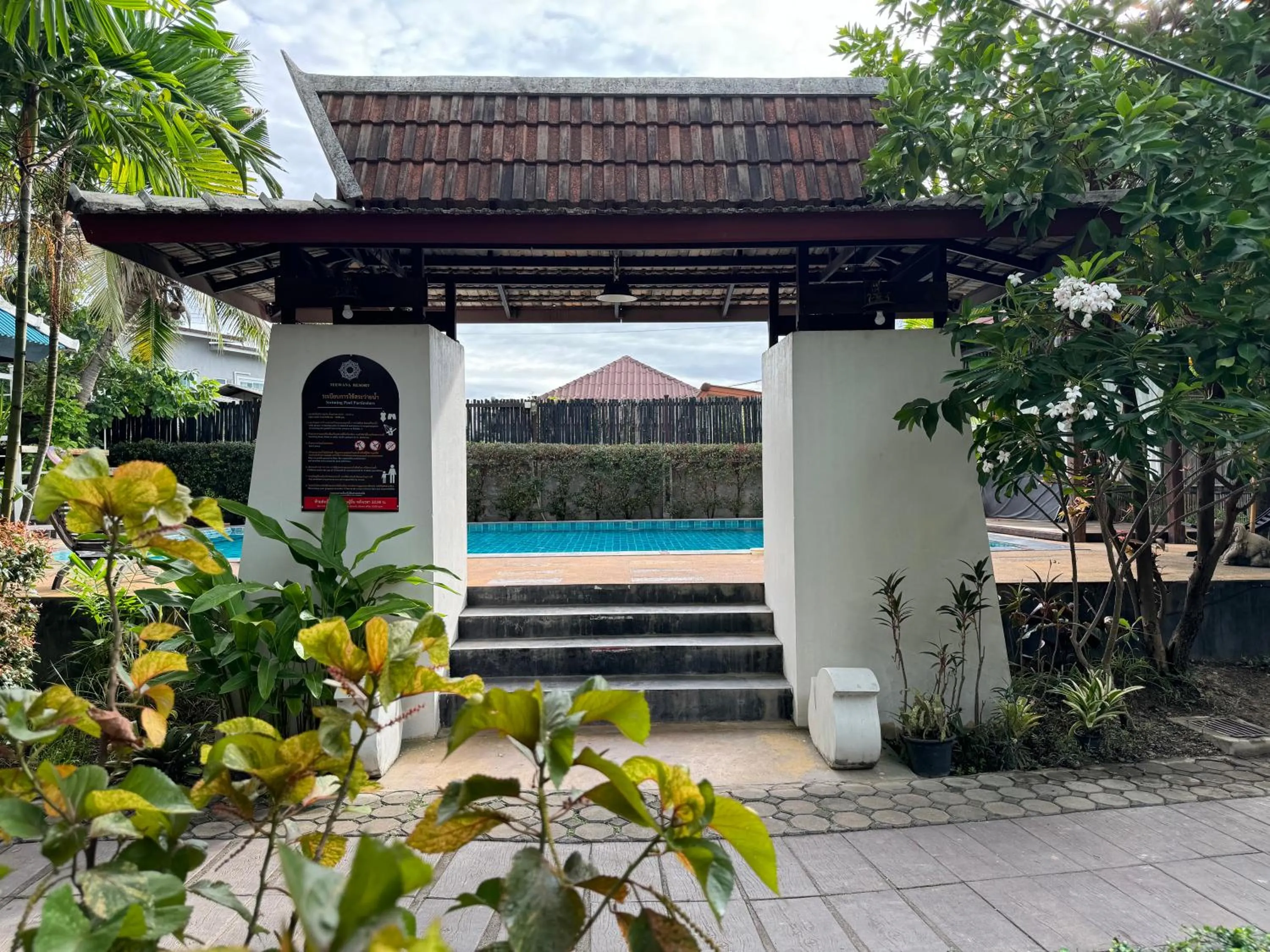 Swimming pool in Teewana Resort