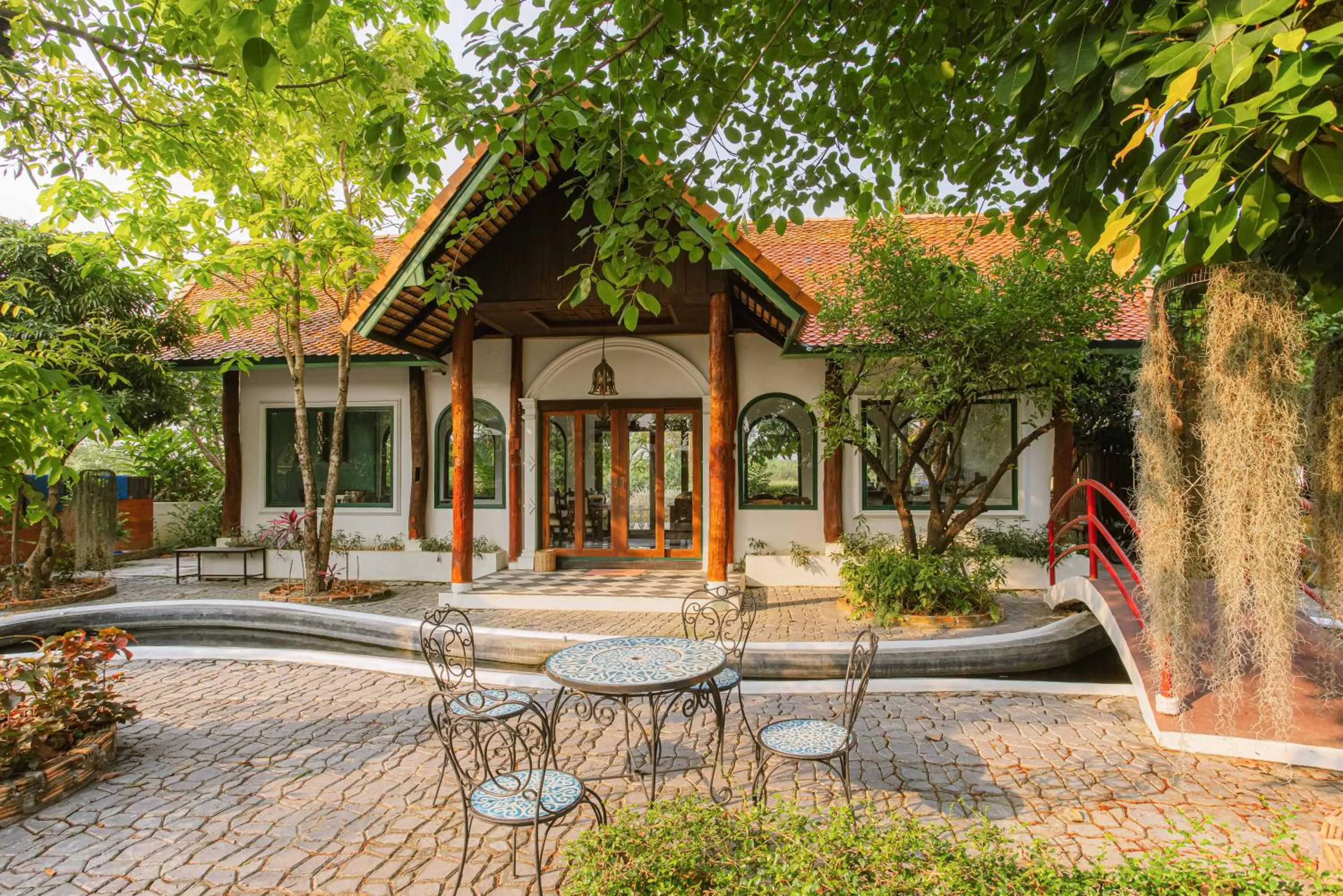 Property building in Teewana Resort