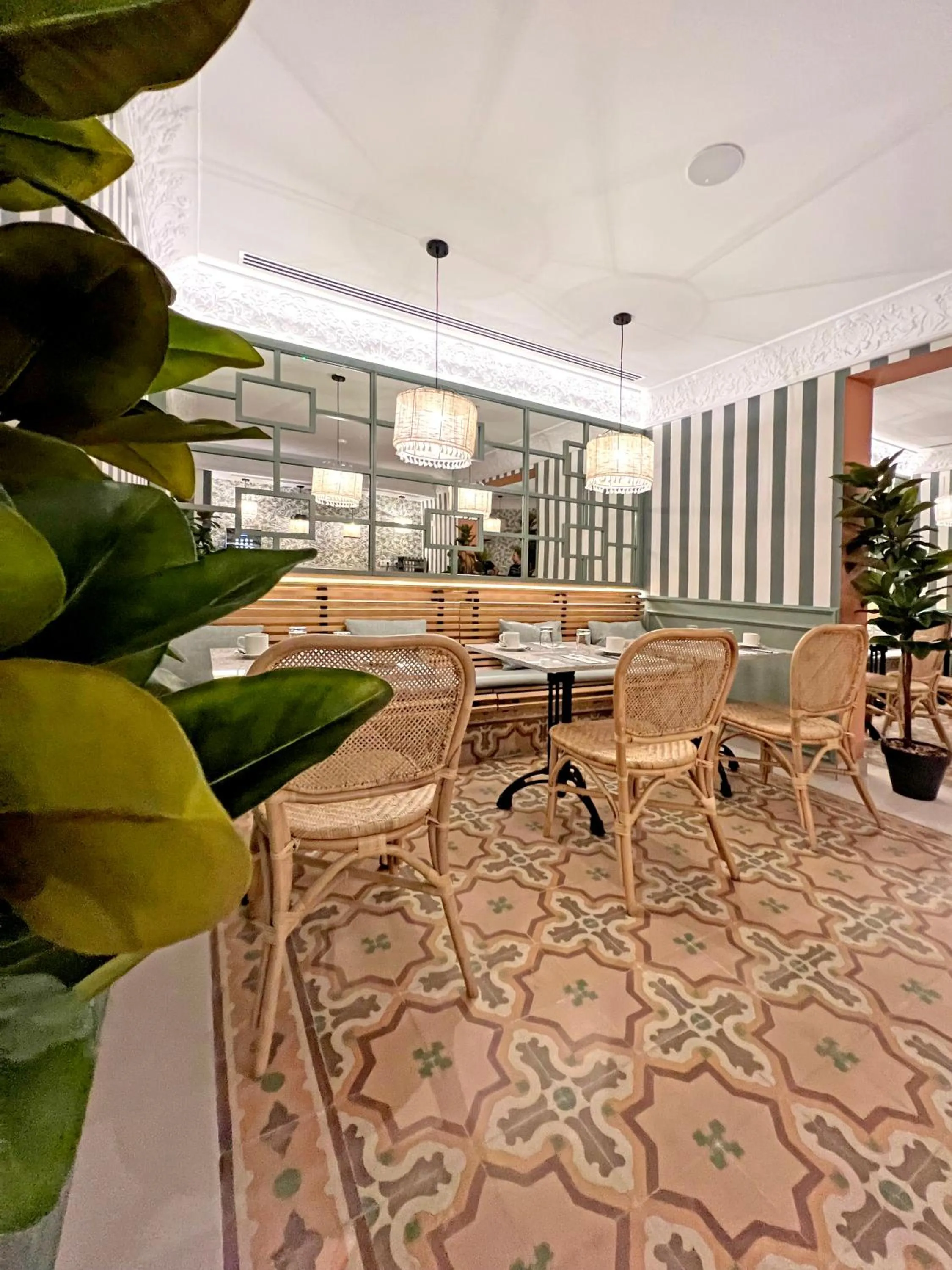 Breakfast in Soho Boutique Turia