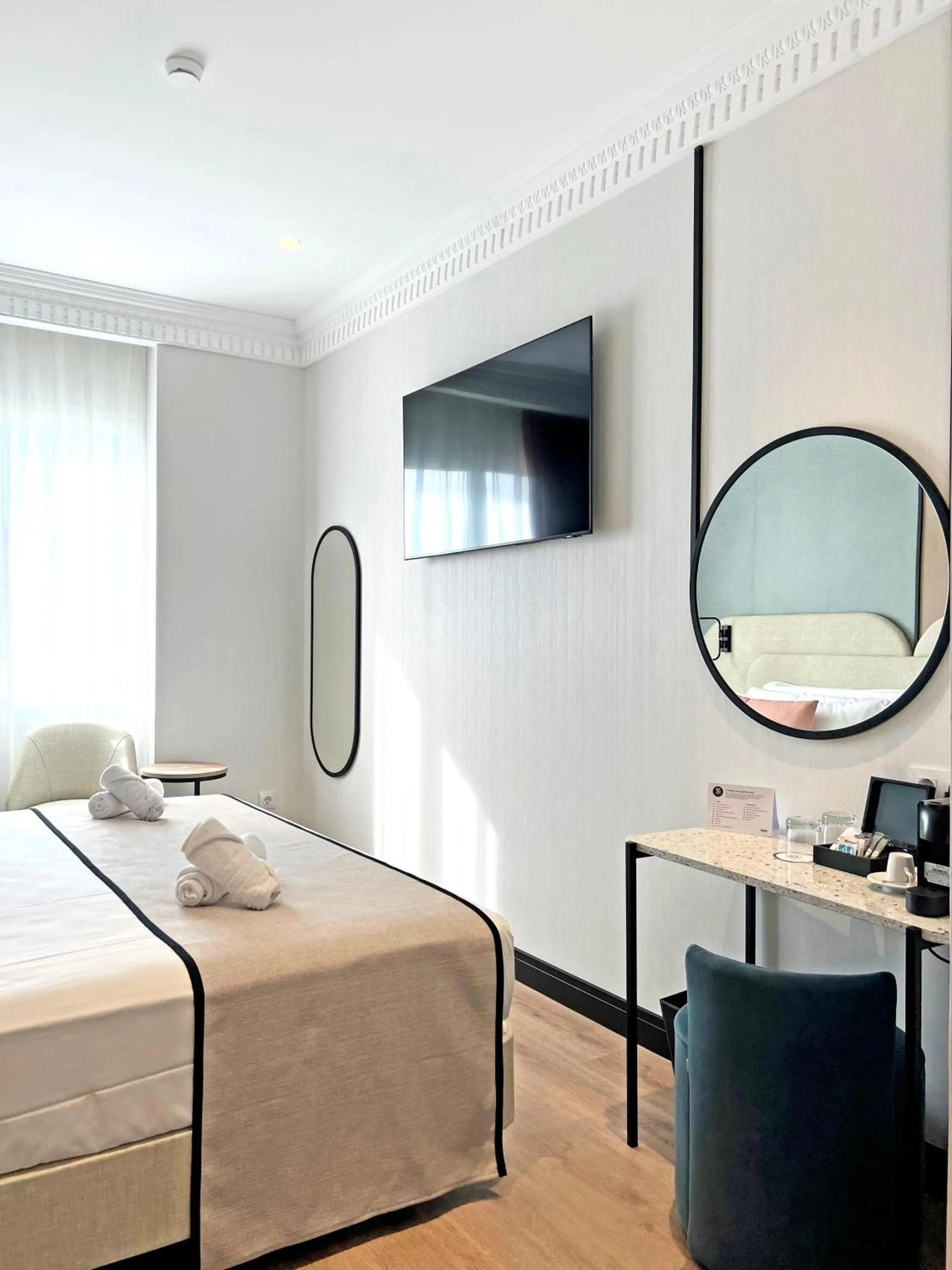 Decorative detail, Bed in Soho Boutique Turia