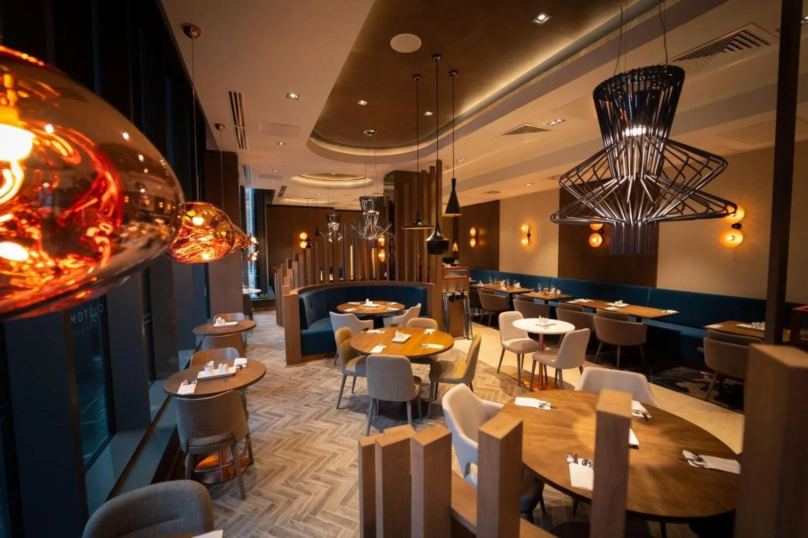 Restaurant/places to eat in Clayton Hotel Glasgow City