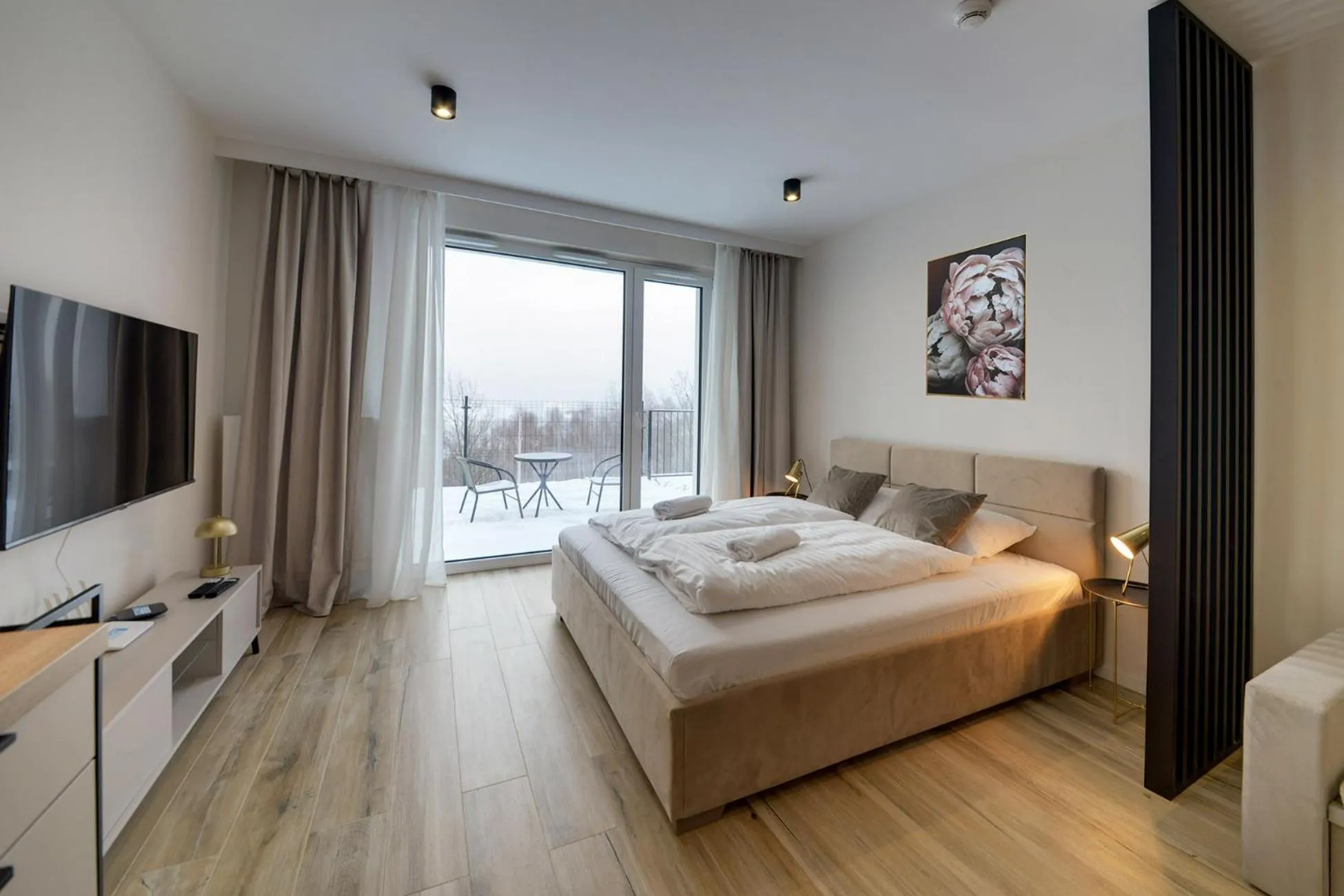 Bed in RentPlanet - Apartamenty IzerSKI Resort