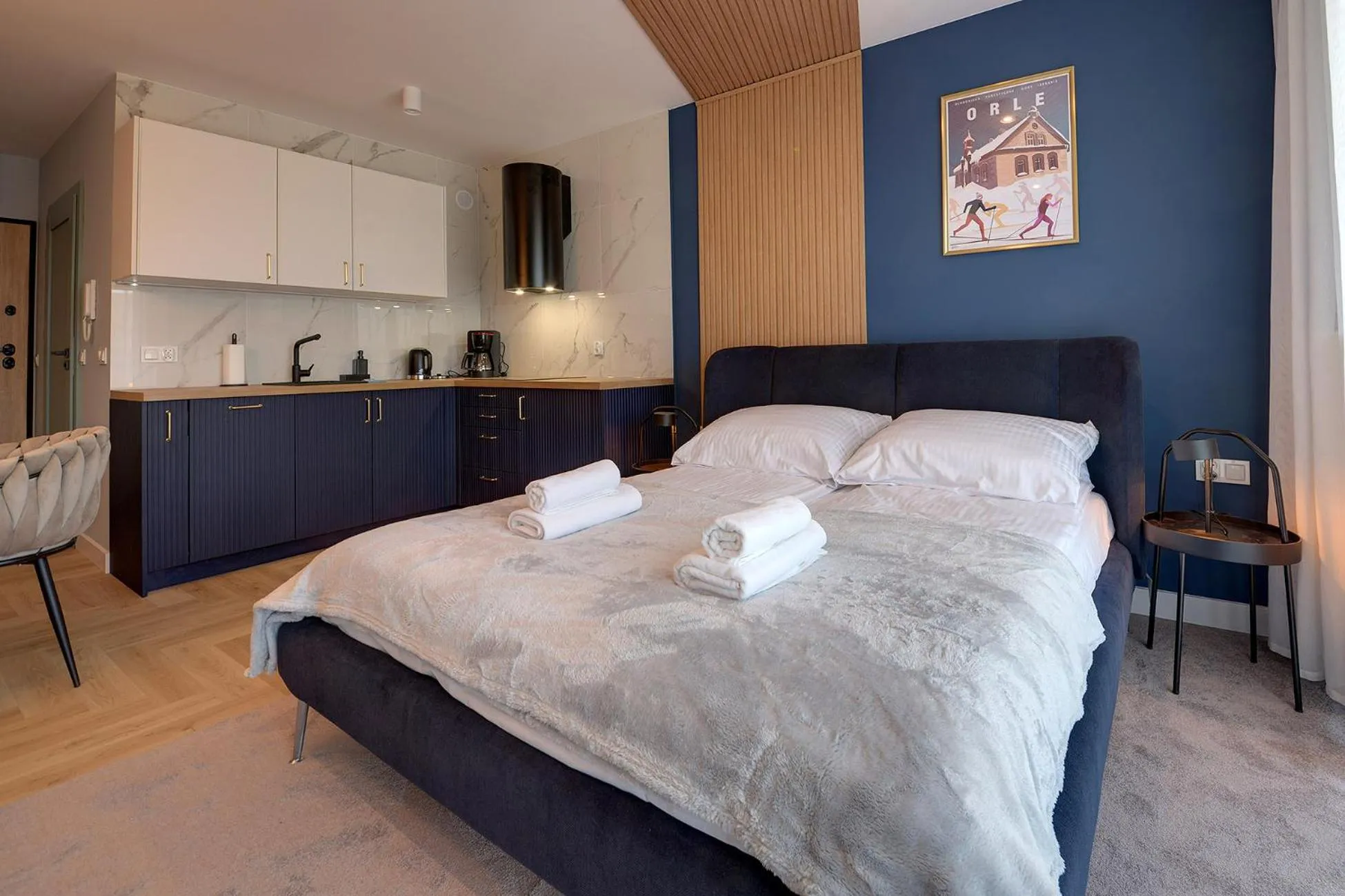 Bed in RentPlanet - Apartamenty IzerSKI Resort