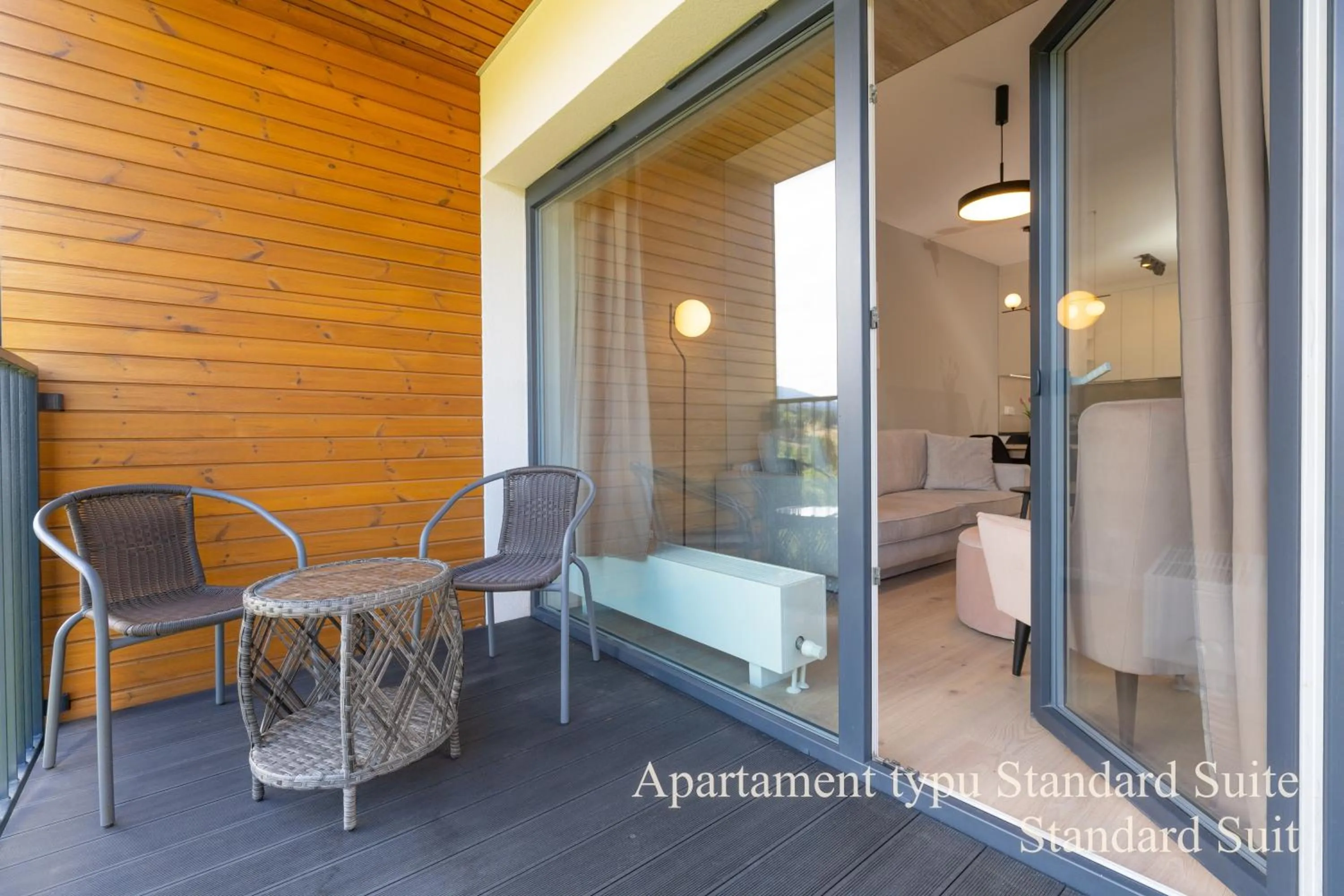 Balcony/Terrace, Bed in RentPlanet - Apartamenty IzerSKI Resort