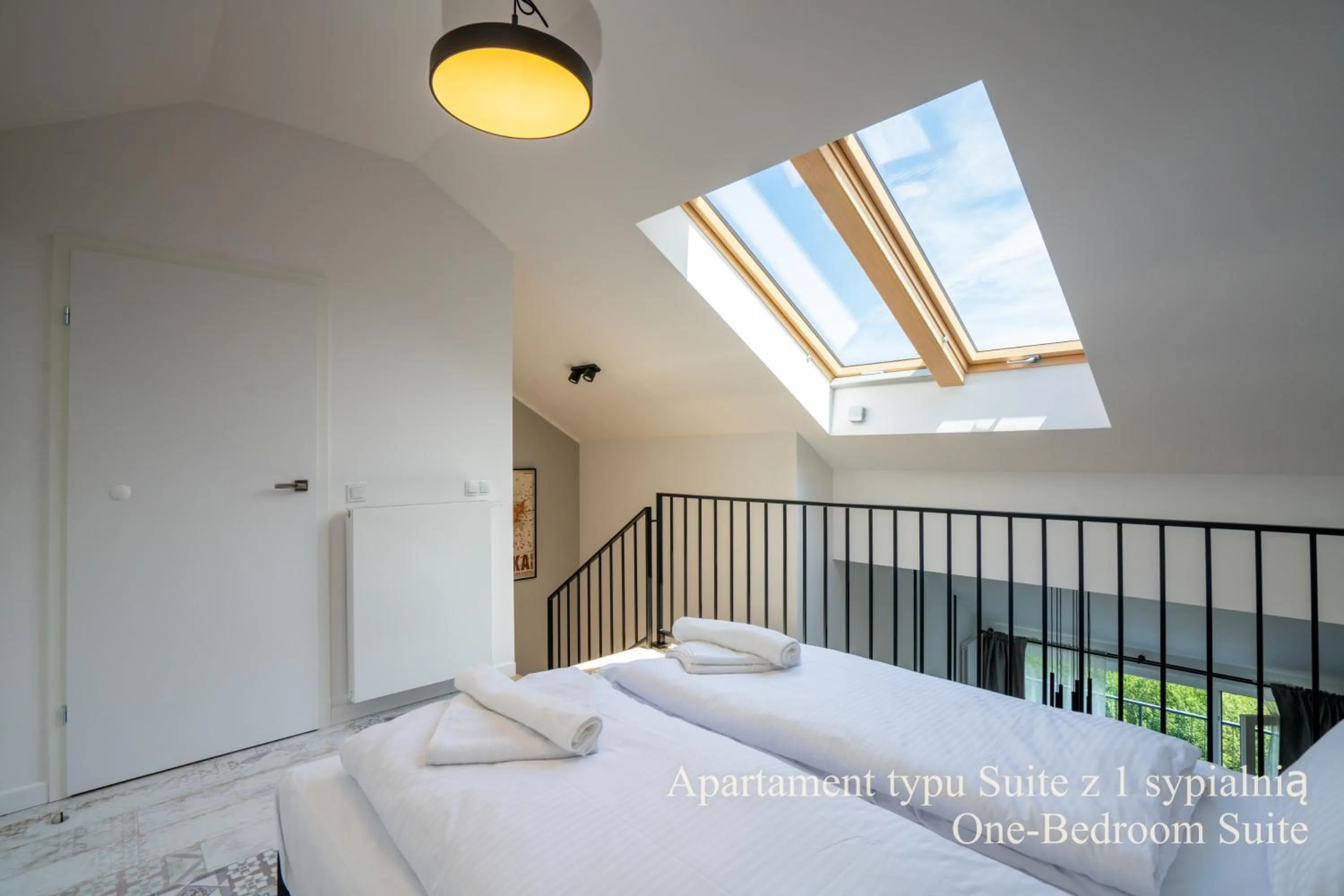 Bedroom, Bed in RentPlanet - Apartamenty IzerSKI Resort