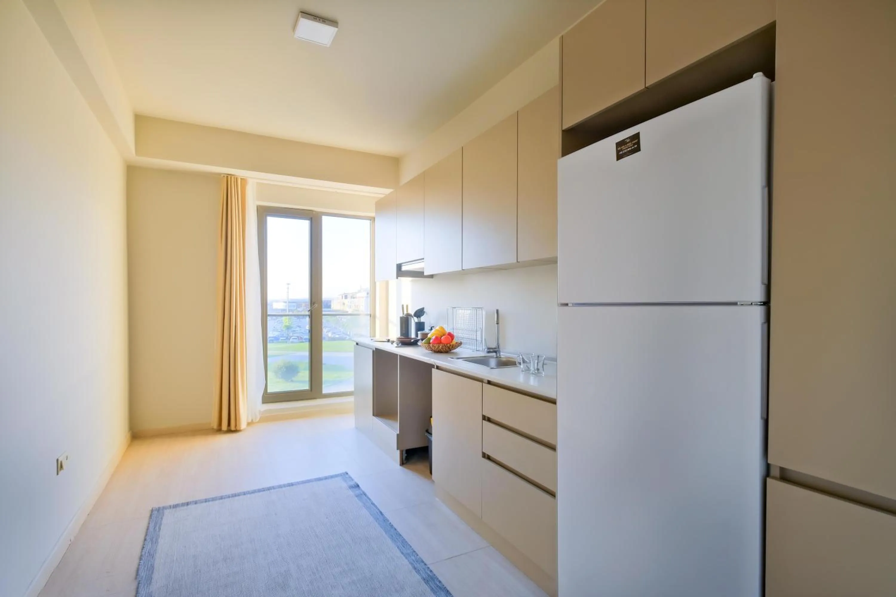 Kitchen or kitchenette in New Inn Hotel Cadde 54 Mall