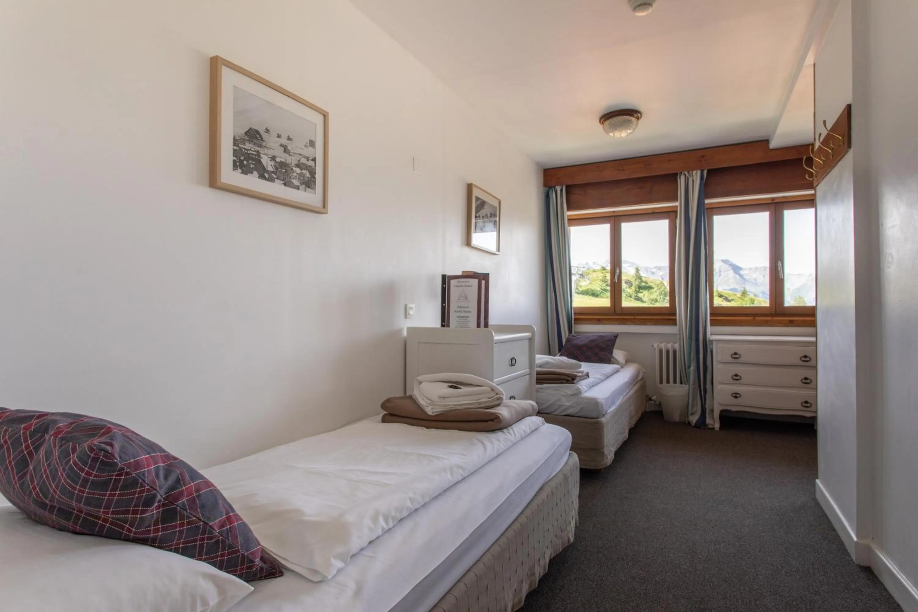 Bed in Hotel le Chamois