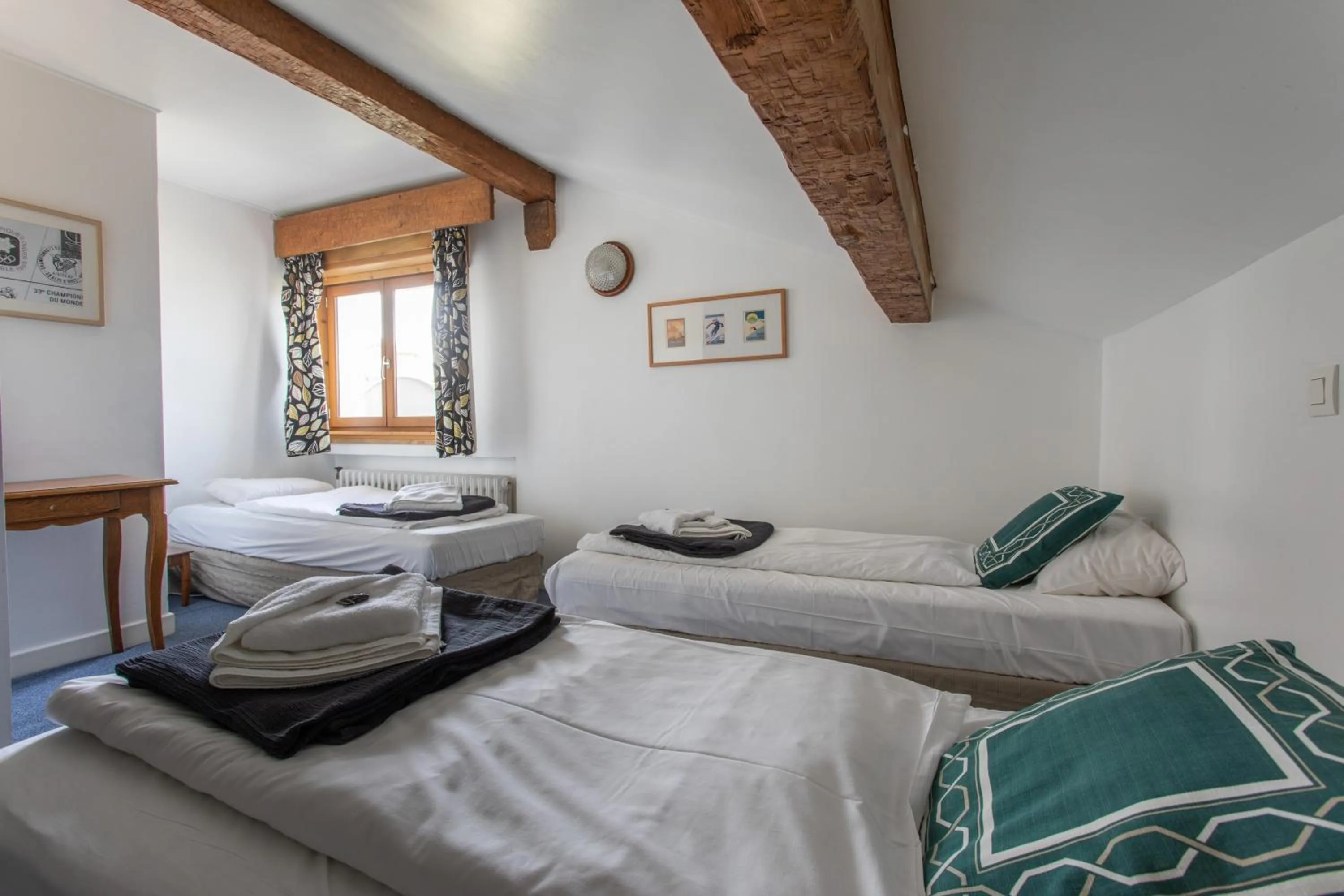 Bed in Hotel le Chamois