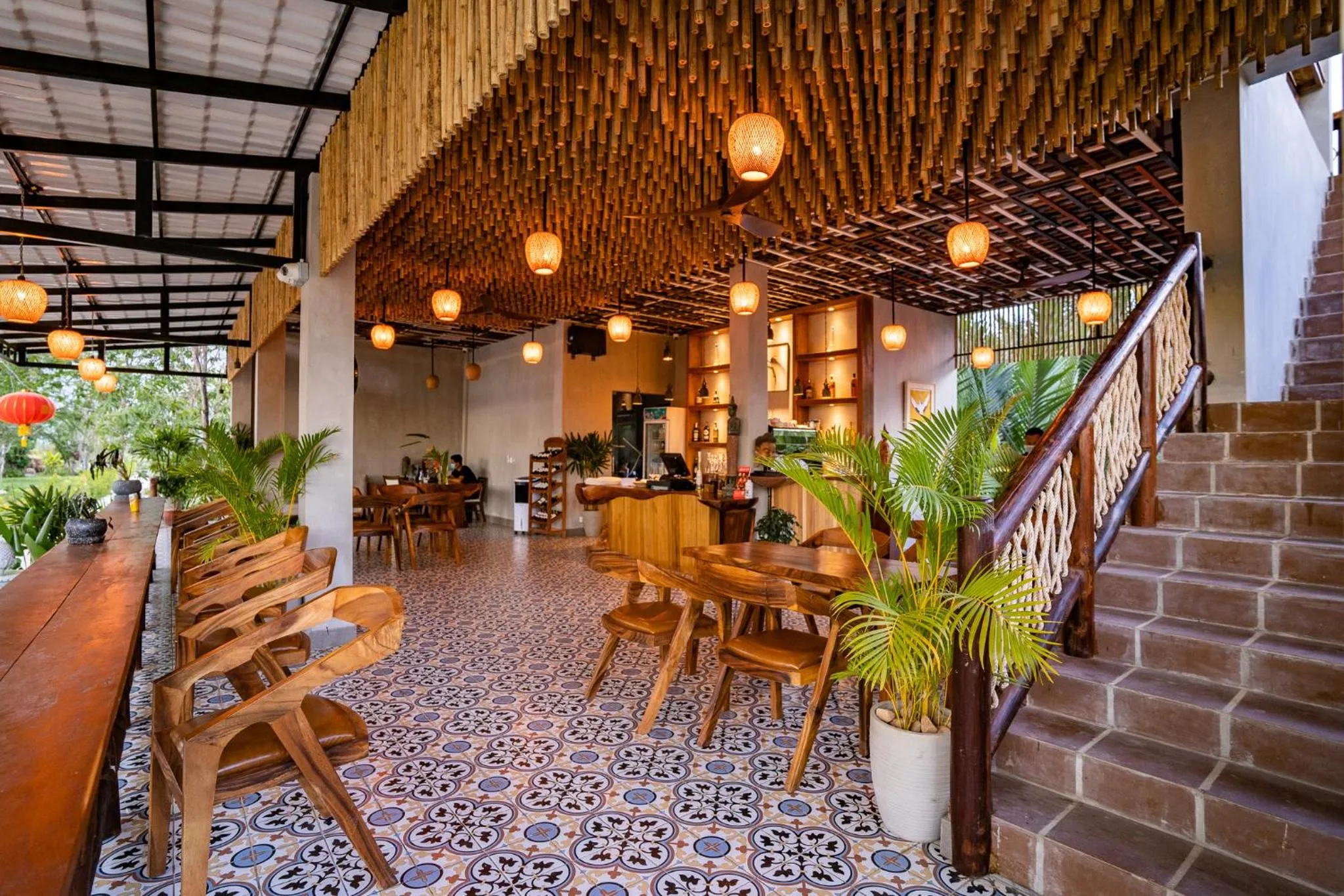 Restaurant/places to eat in RiverTree Villa & Resort