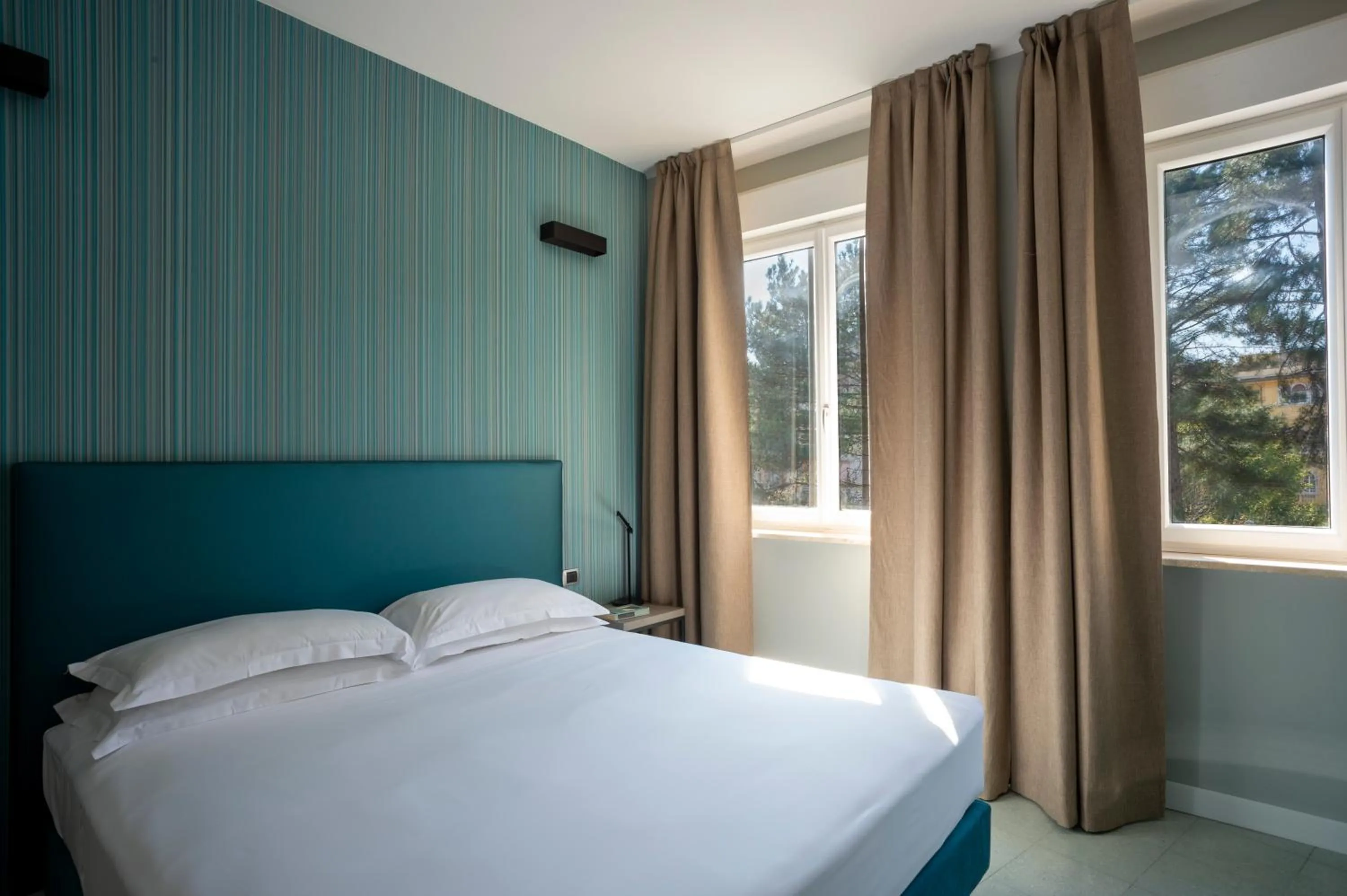 Photo of the whole room, Bed in HH Il Gabbiano