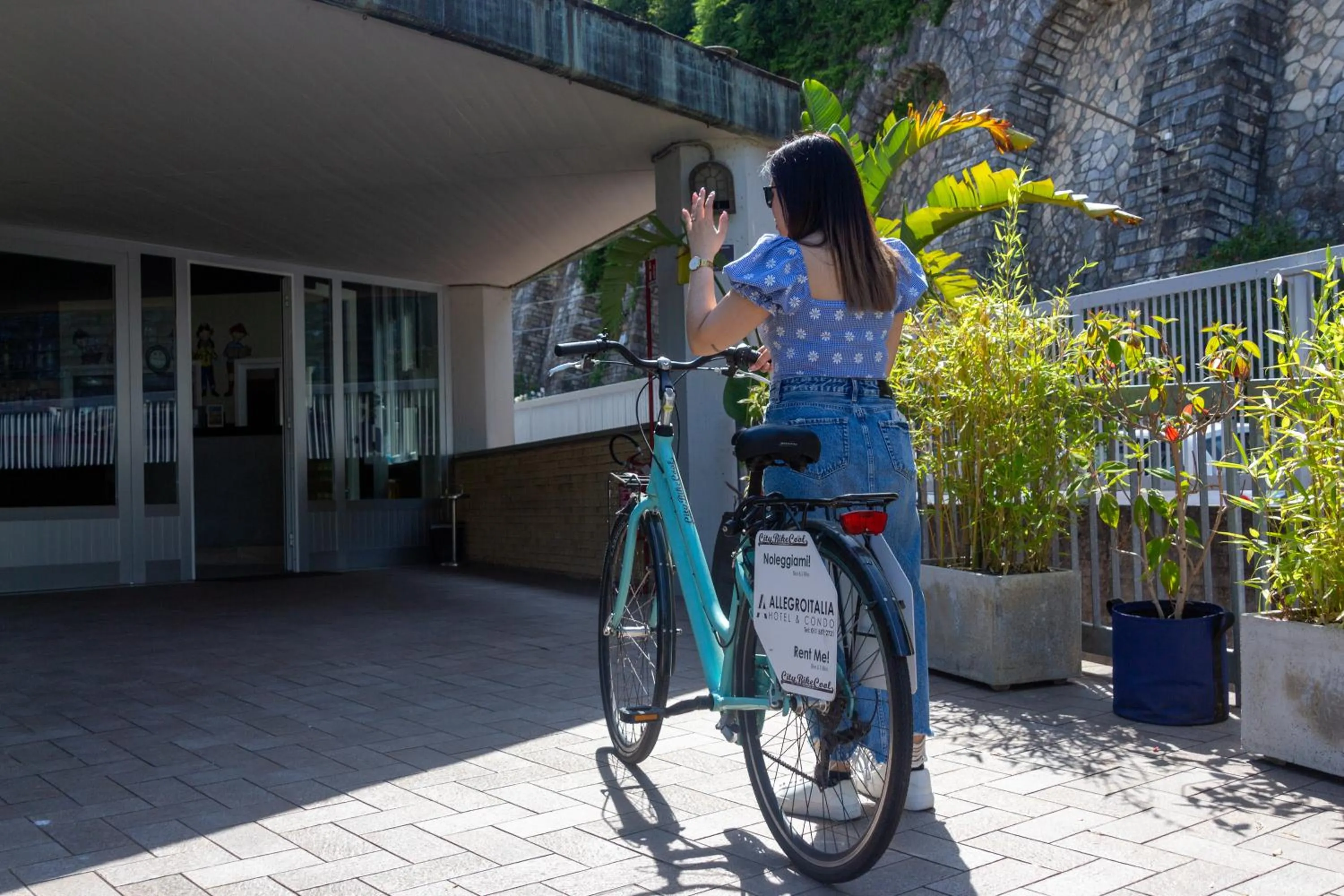 Cycling in HH Il Gabbiano