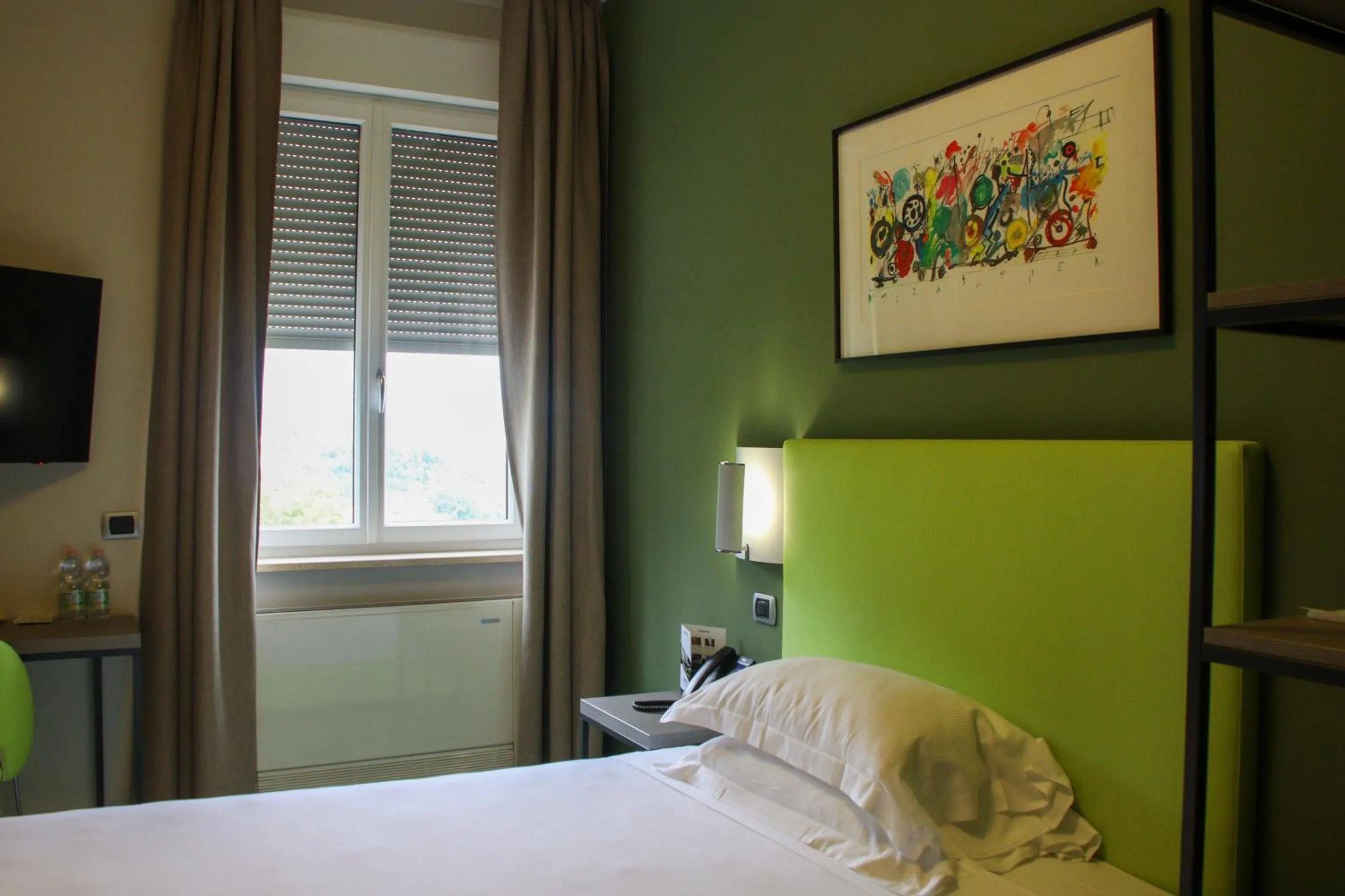 Photo of the whole room, Bed in HH Il Gabbiano