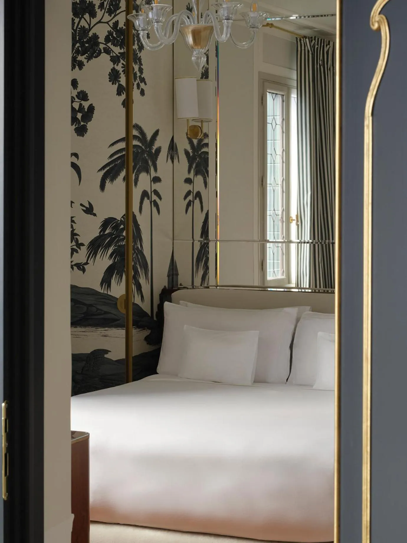 Bed in Violino d'Oro Venezia