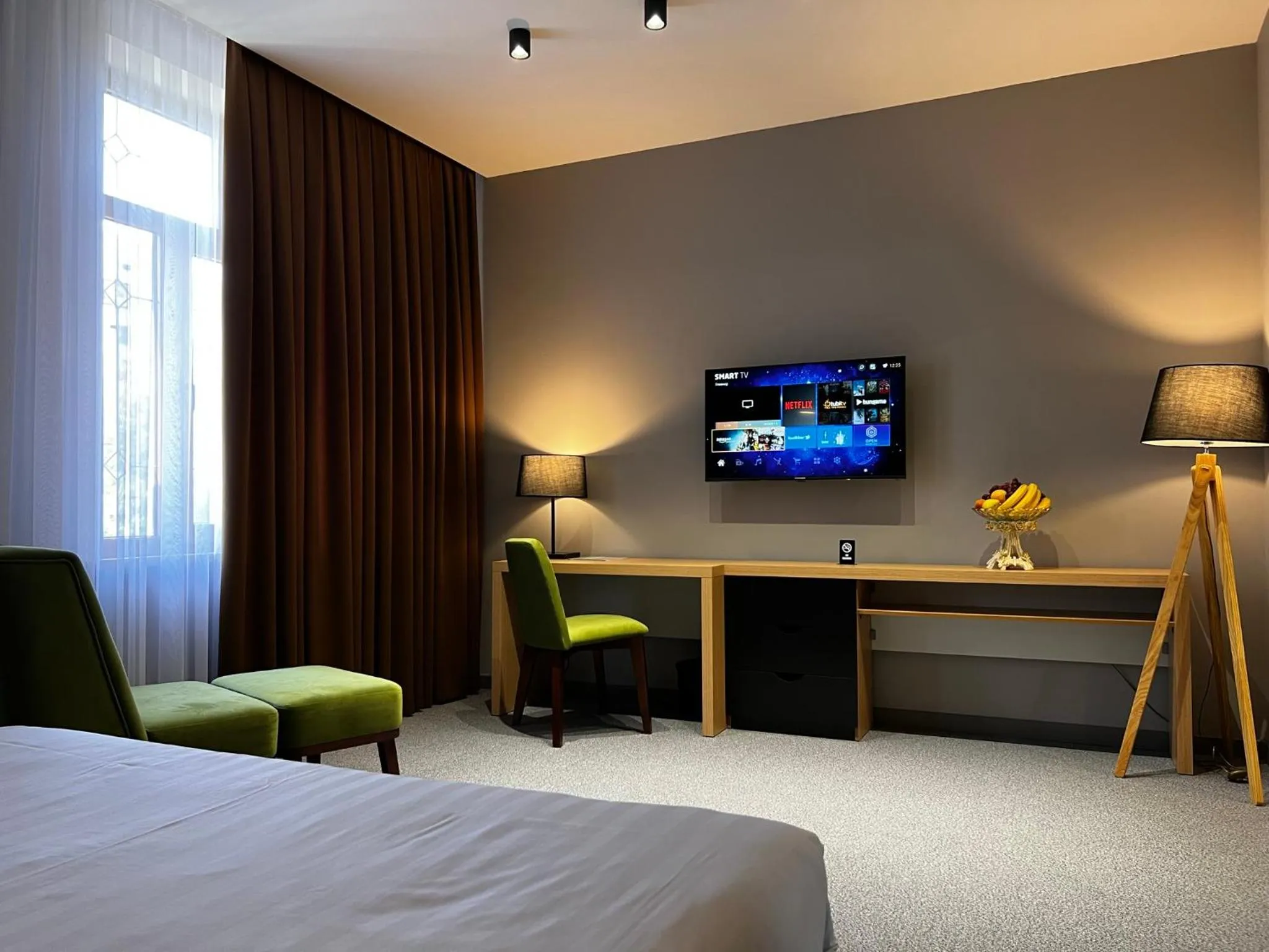 Bed in King Plaza Hotel