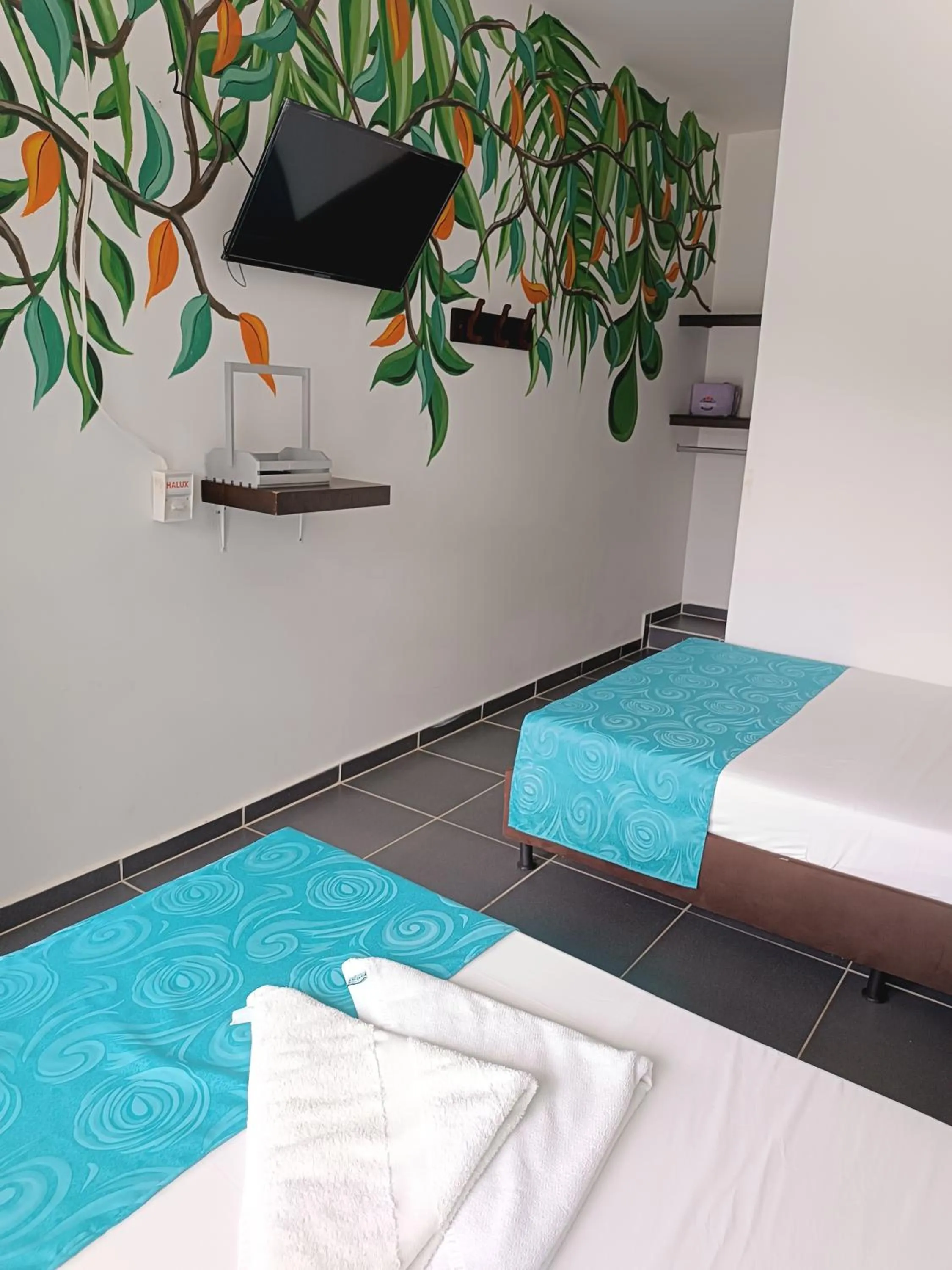 Photo of the whole room, Bed in Hotel Villa Alicia