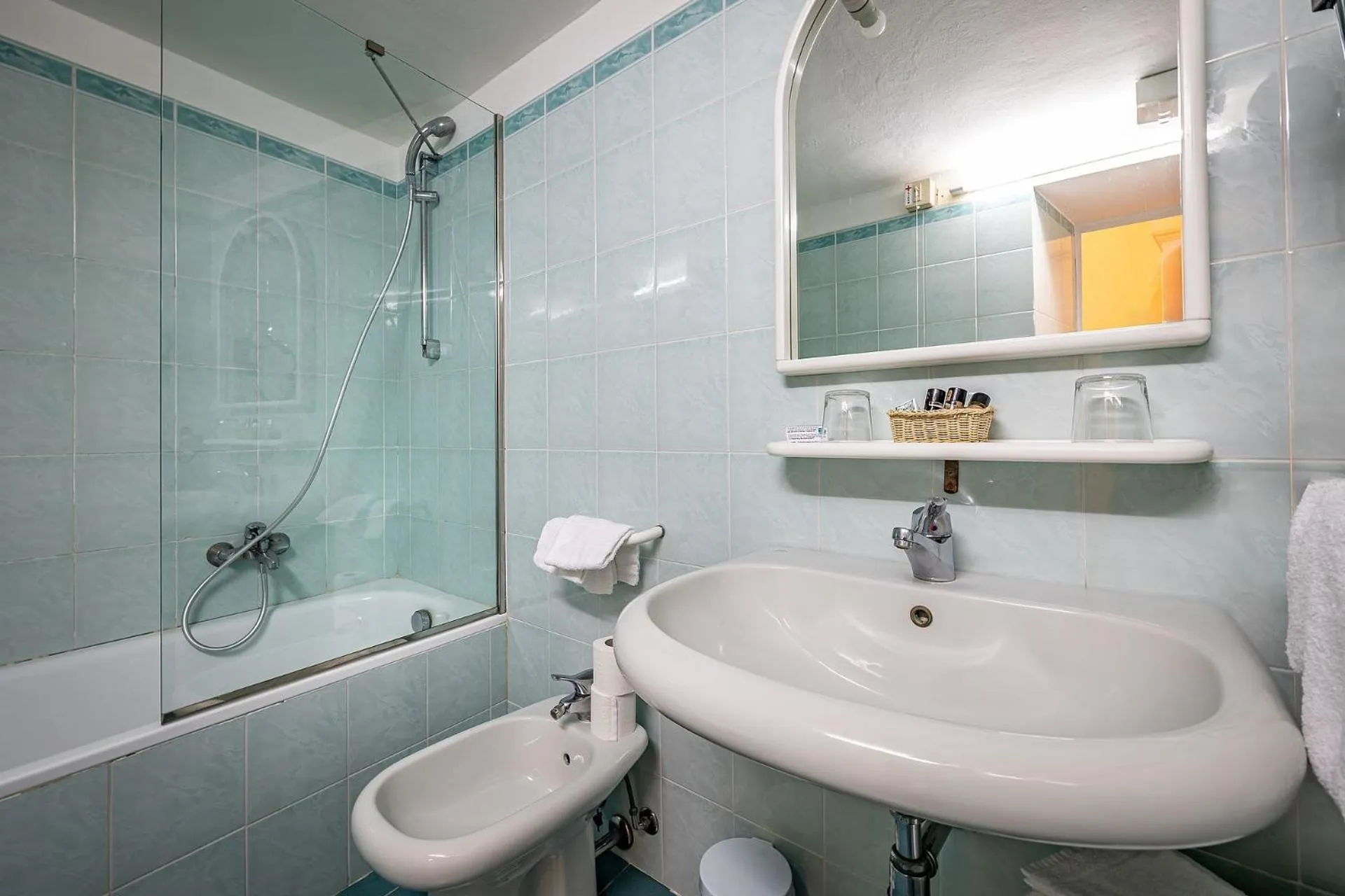 Bathroom in Hotel Alessandra