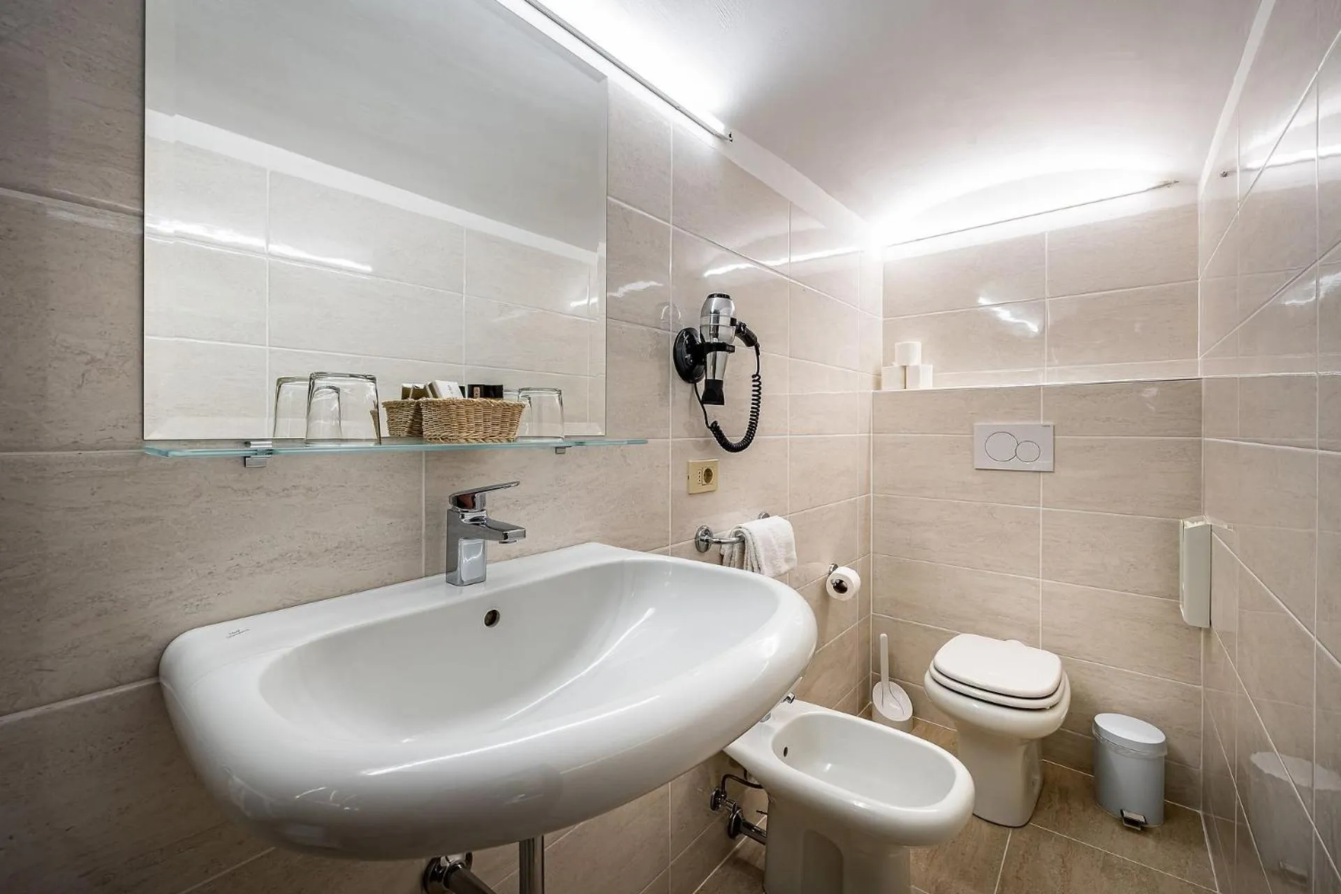 Bathroom in Hotel Alessandra