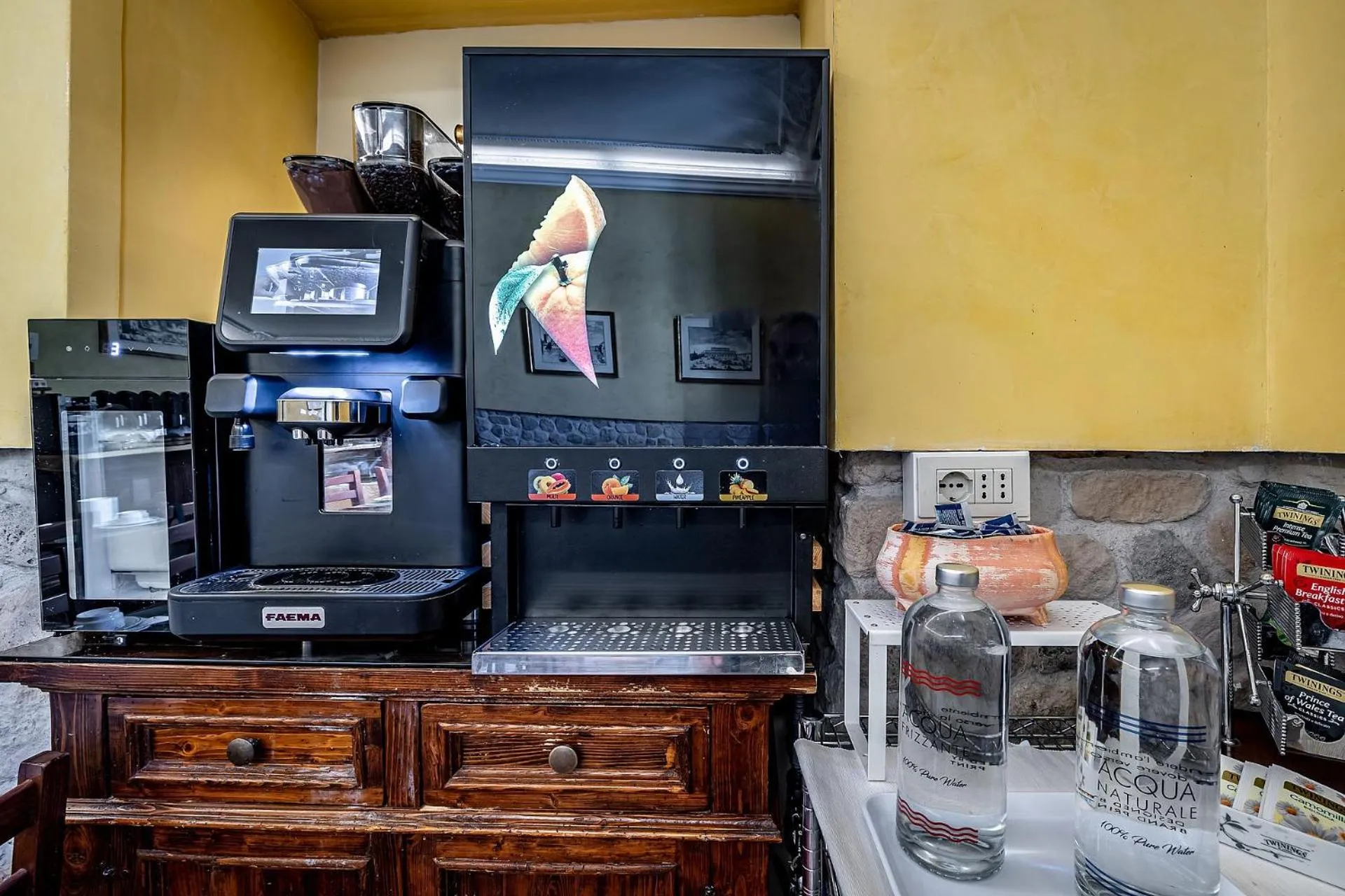 Breakfast in Hotel Alessandra