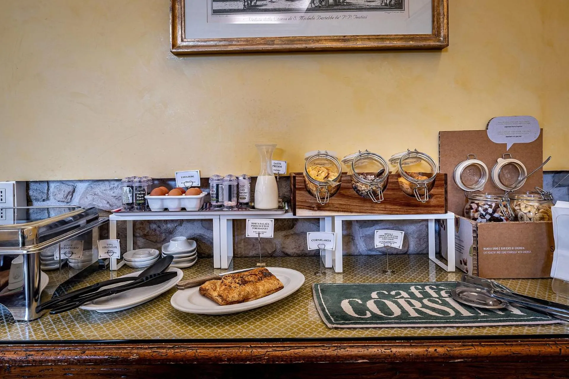 Restaurant/places to eat in Hotel Alessandra