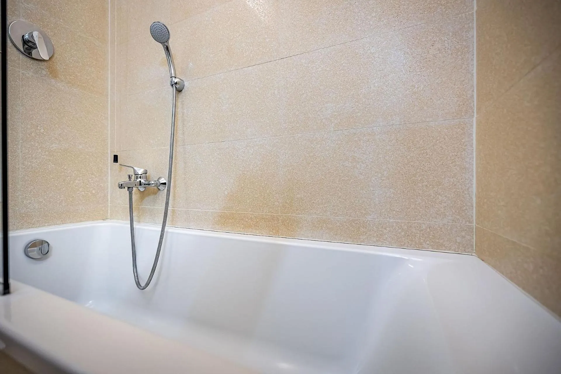 Shower in Hotel Alessandra