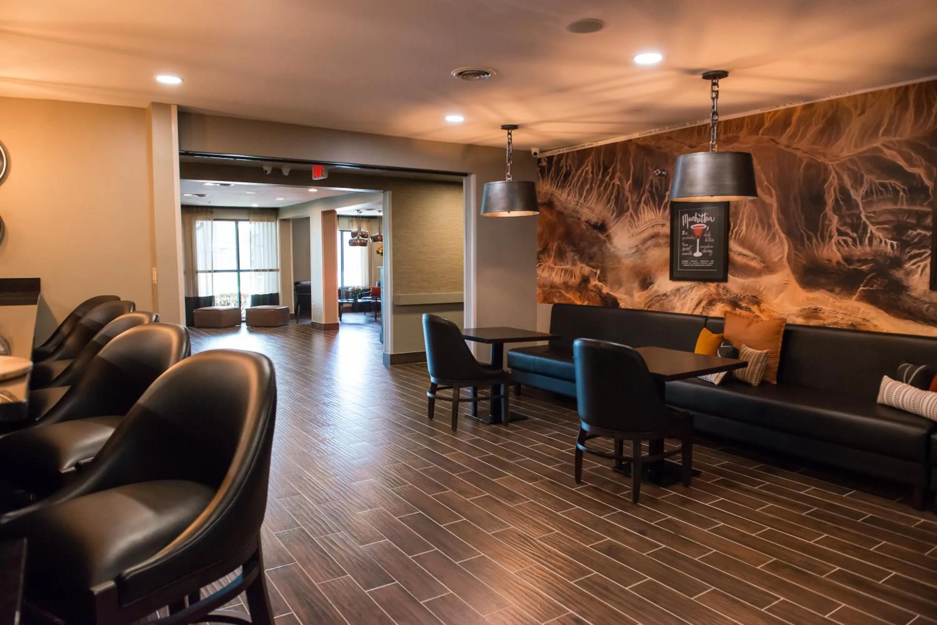 Lounge or bar in Distill-Inn