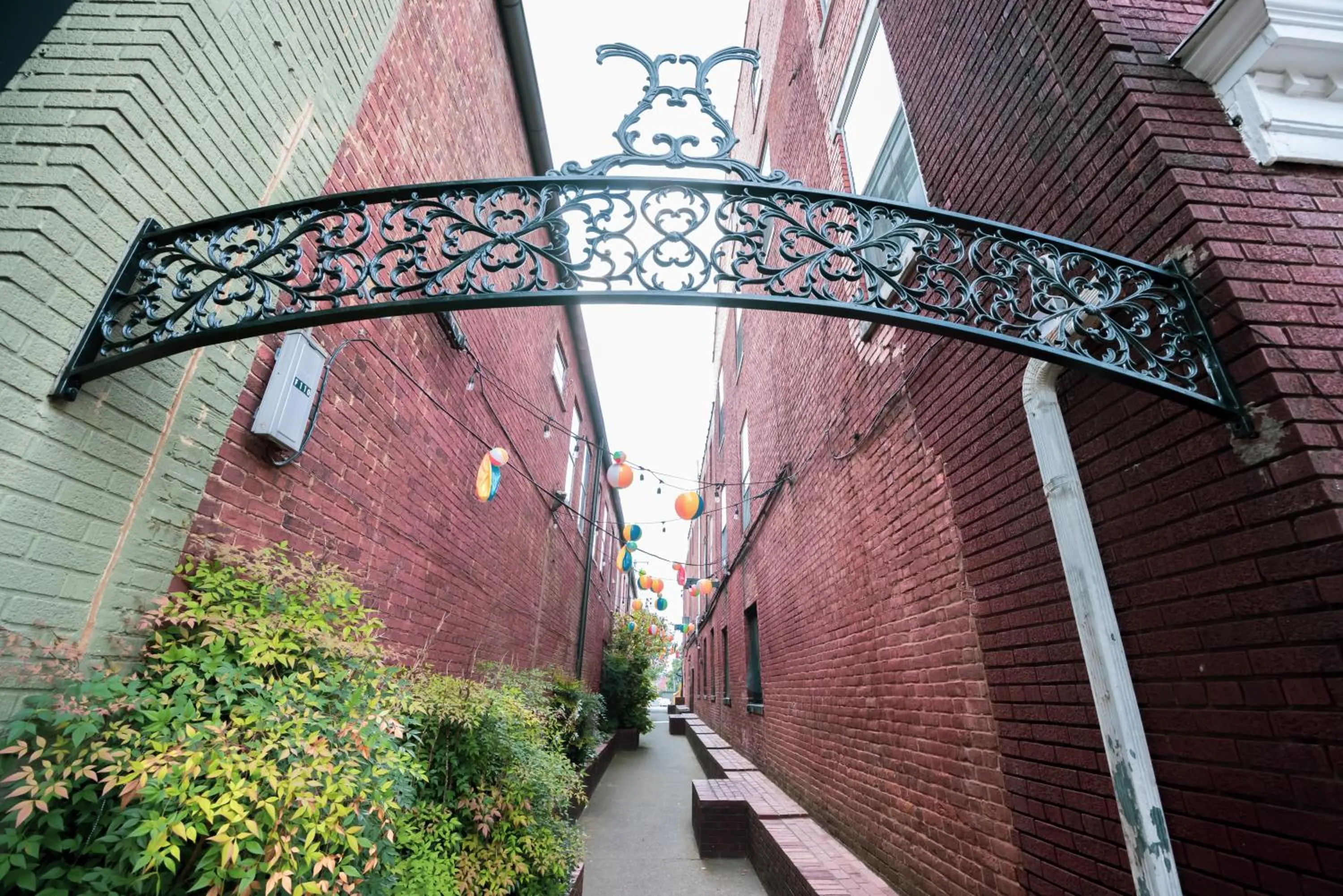 Nearby landmark in Distill-Inn