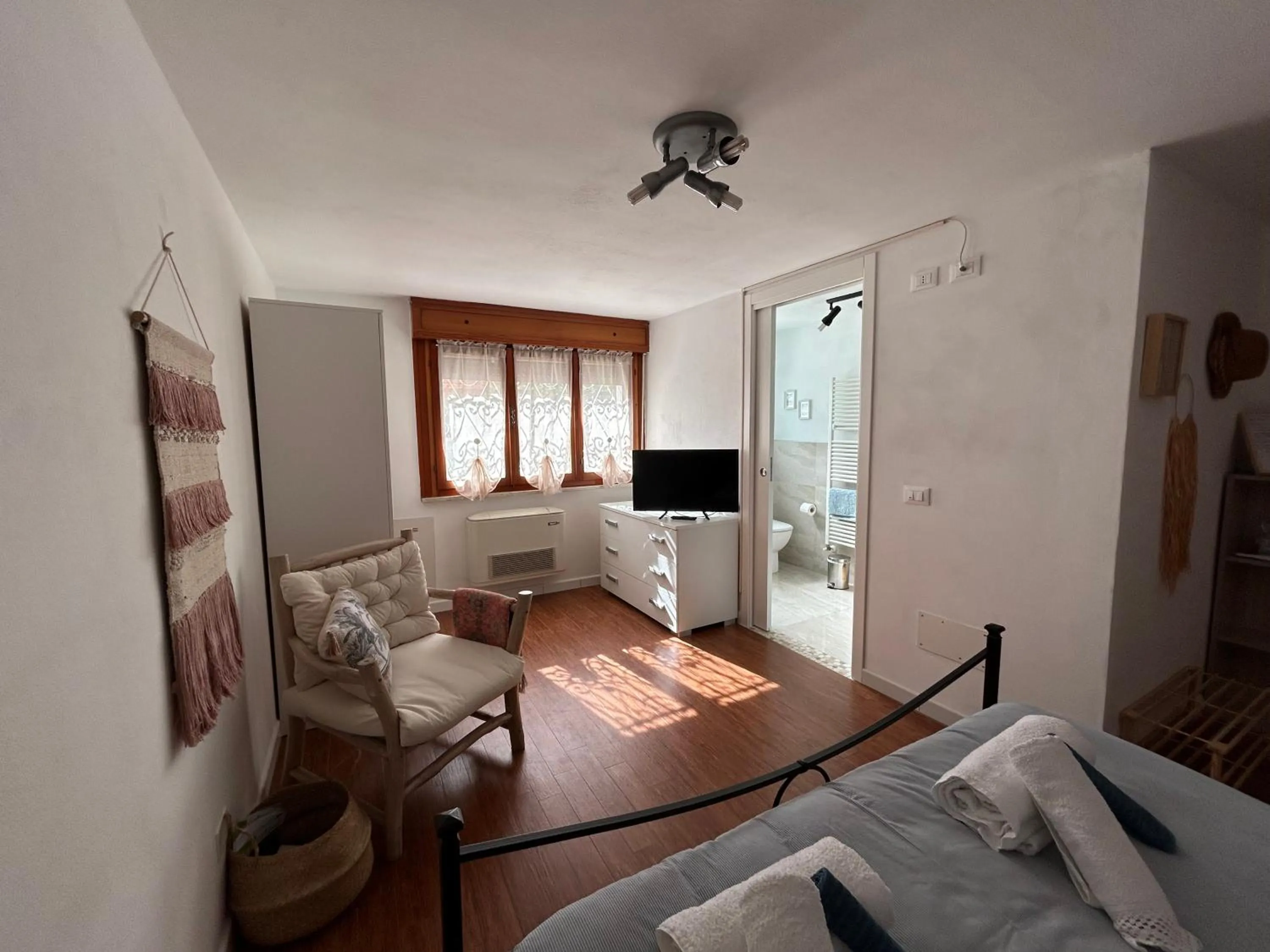 Bedroom in B&B La Bohème Porto Garibaldi