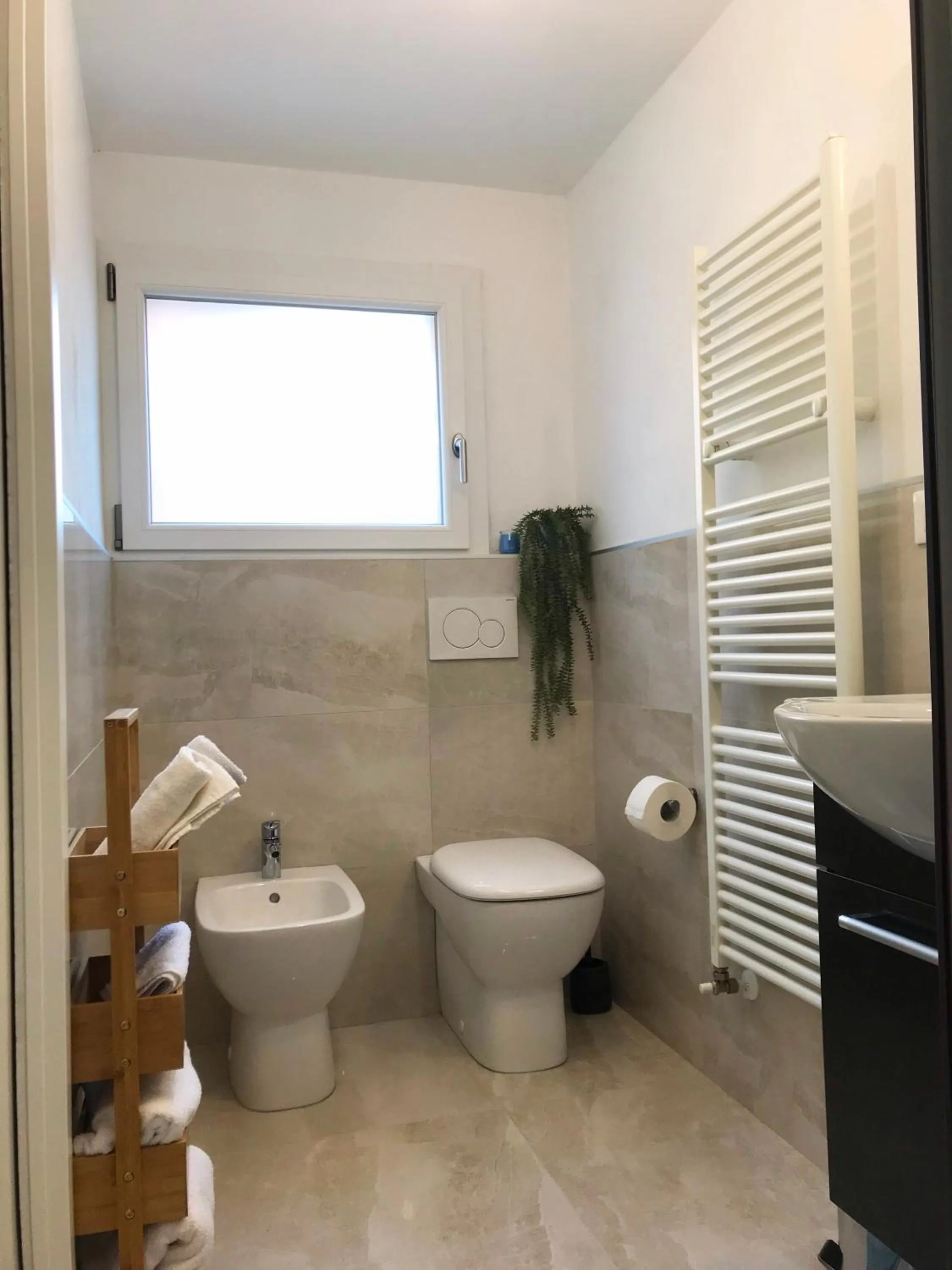 Shower in B&B La Bohème Porto Garibaldi